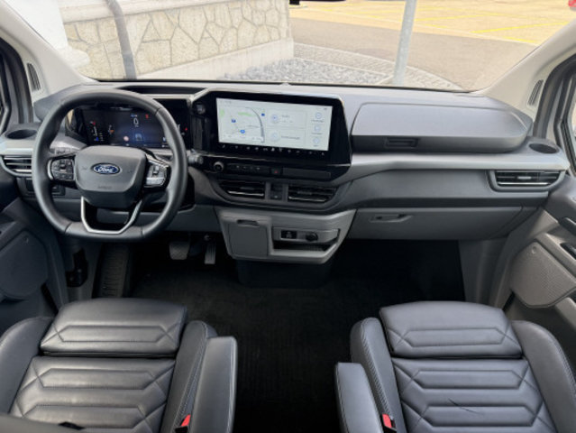 FORD Tou Bus 320 L1 Tit AT 4x4, Occasion / Gebraucht, Automatik - 7