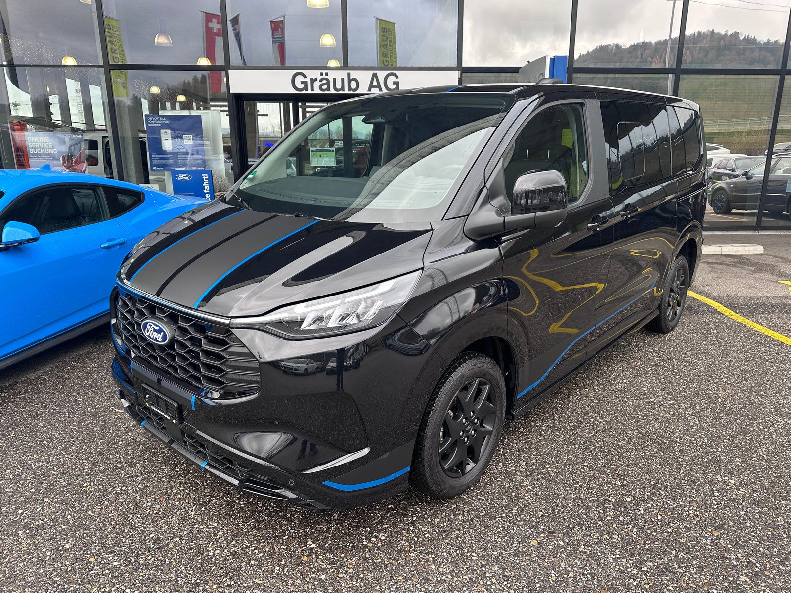 FORD Tourneo Bus 340 L1H1 PHEV Sport