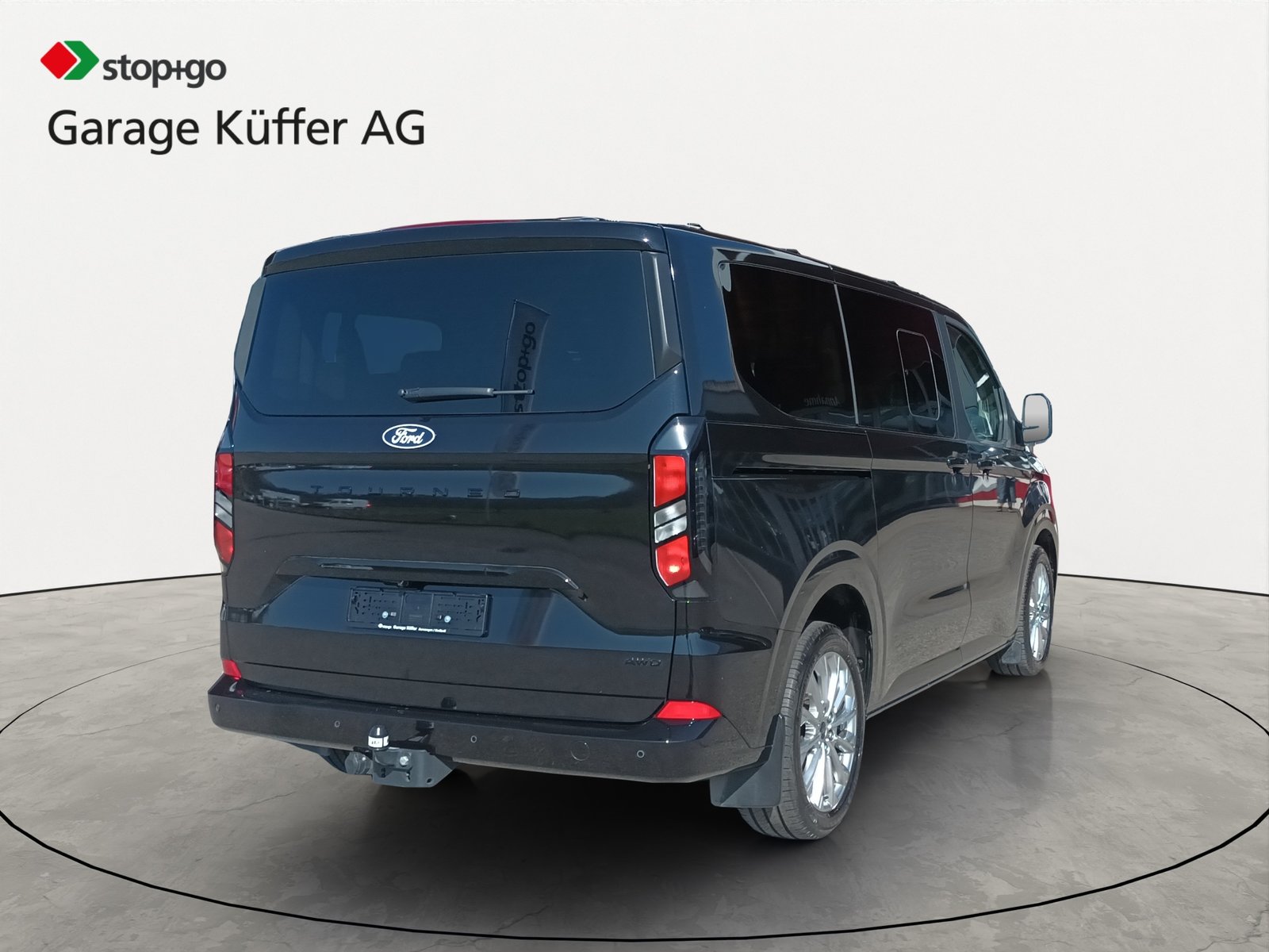 FORD Tourneo Bus 320 L1H1 Titanium Automat 4x4, Diesel, Second hand / Used, Automatic - 5