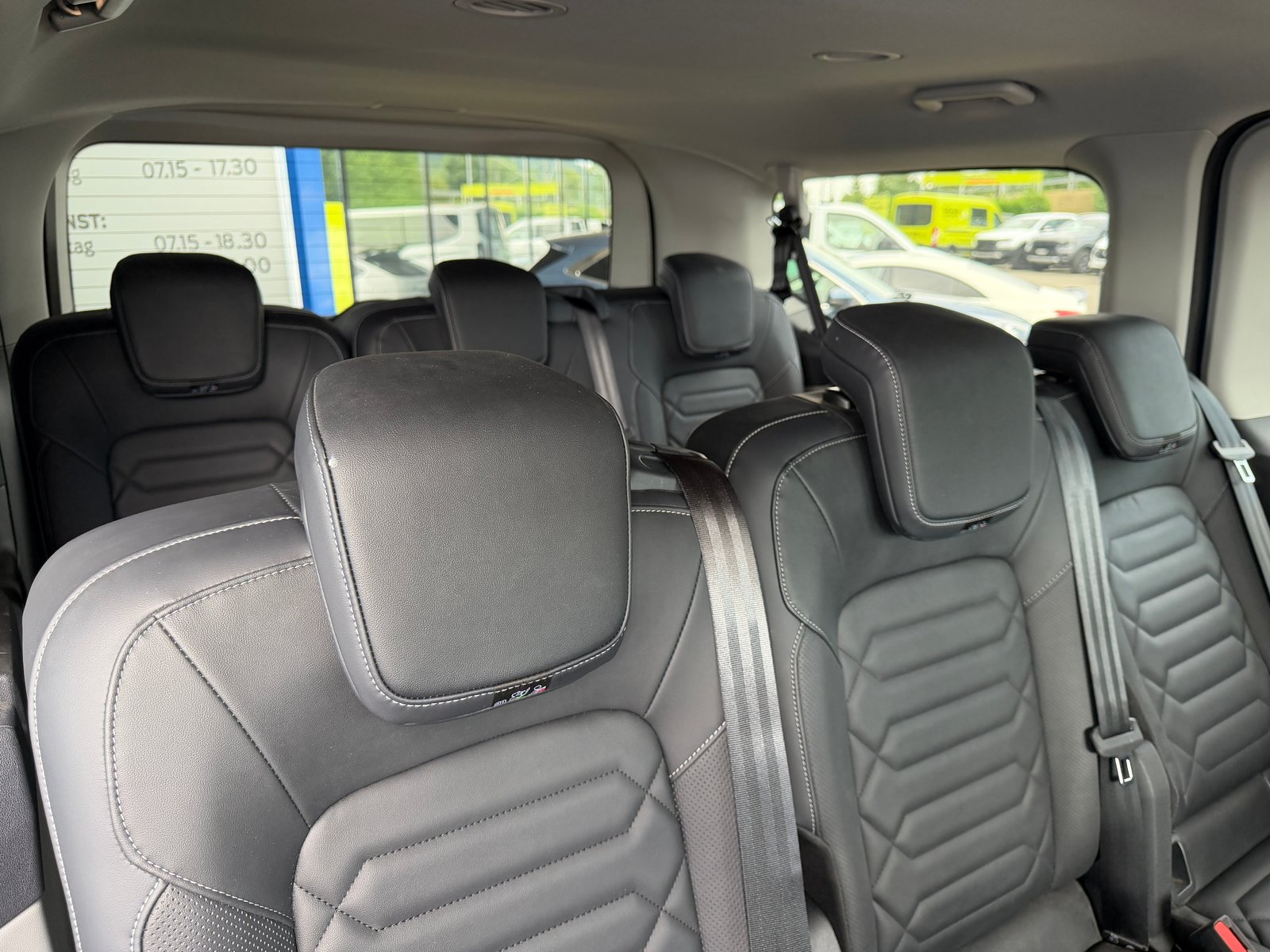 FORD Tourneo Bus 340 L1H1 PHEV Titanium X 2024, Plug-in-Hybrid Petrol/Electric, Second hand / Used, Automatic - 7