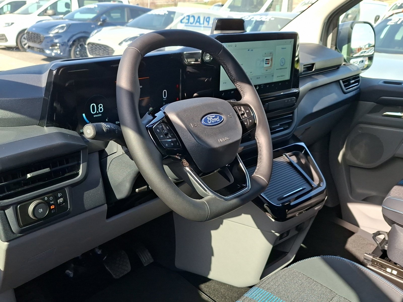 FORD Tourneo Bus 320 L1H1 Sport Automatique 4x4, Diesel, Vorführwagen, Automatik - 7