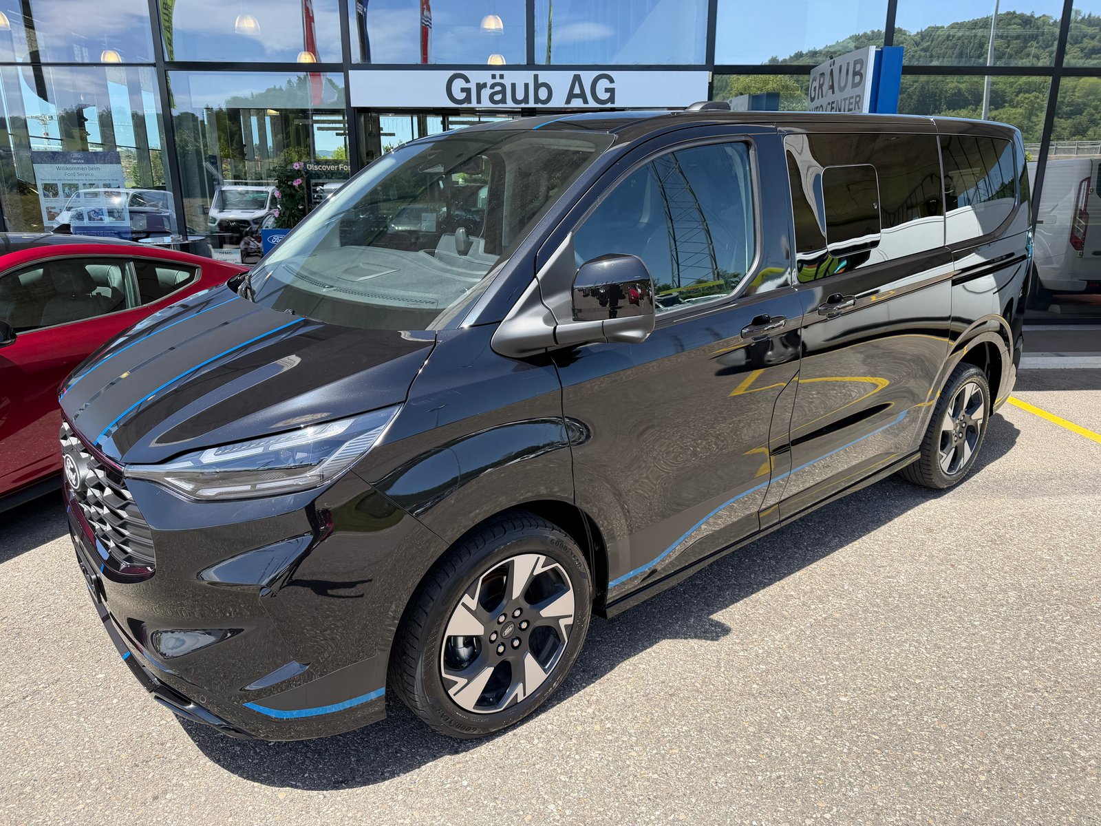 FORD Tourneo Bus 320 L1H1 Sport Automat 4x4, Diesel, Ex-demonstrator, Automatic - 3