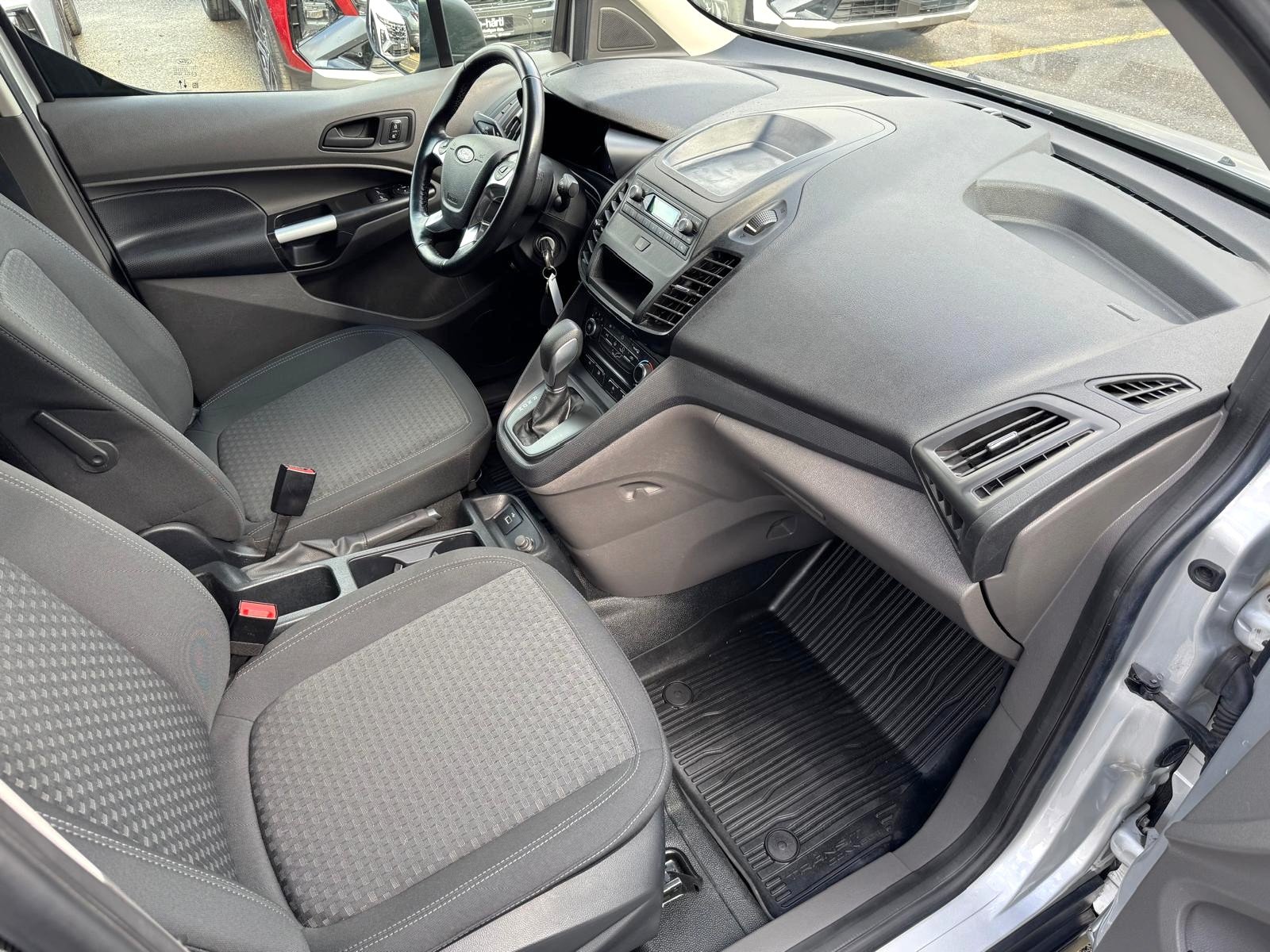 FORD Tra. Conn. T250 1.5 Tre AT, Diesel, Occasion / Utilisé, Automatique - 4