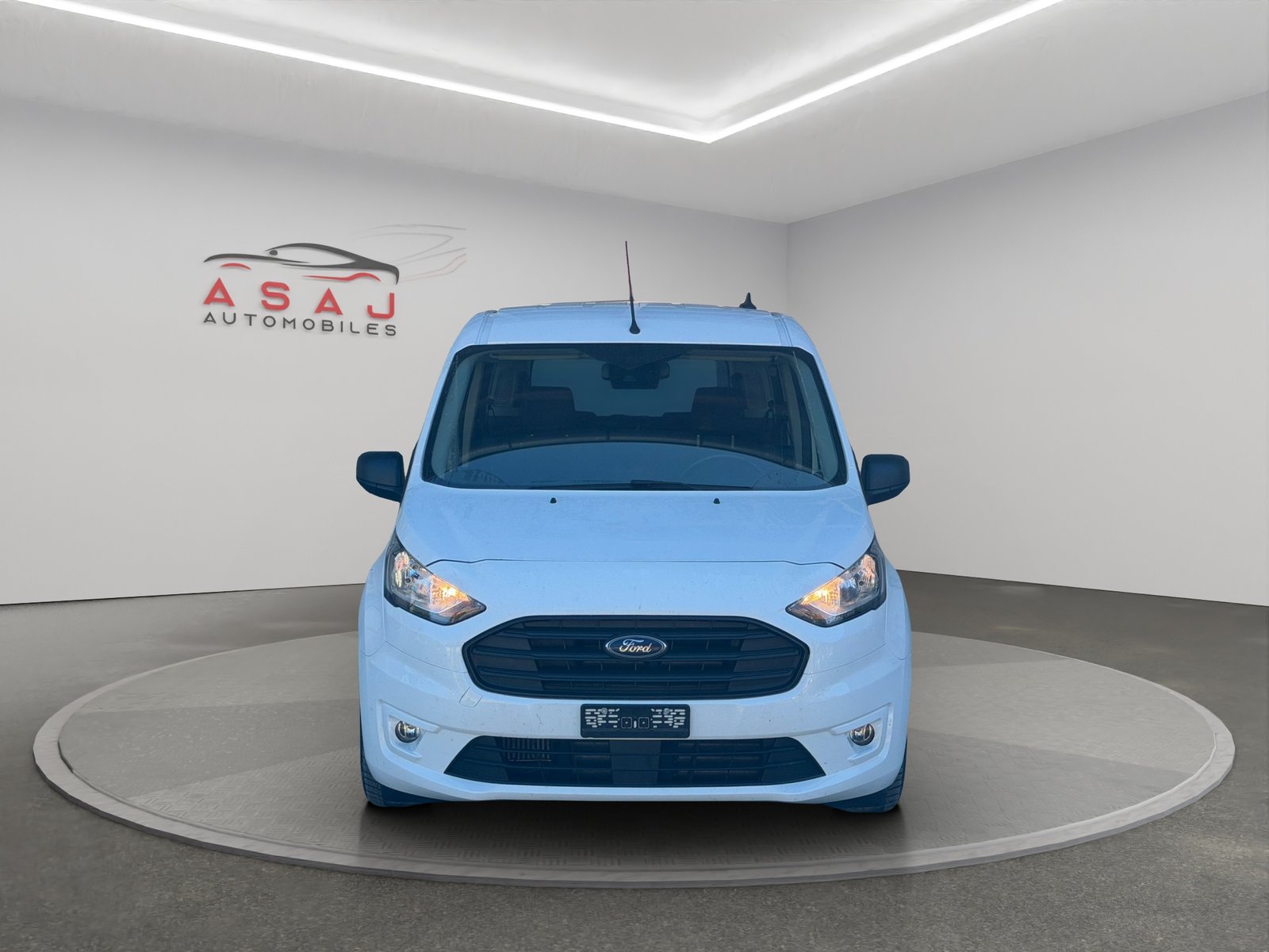 FORD Transit Connect Com T240 1.5 EcoBlue Trend Automat, Diesel, Occasion / Utilisé, Automatique - 2