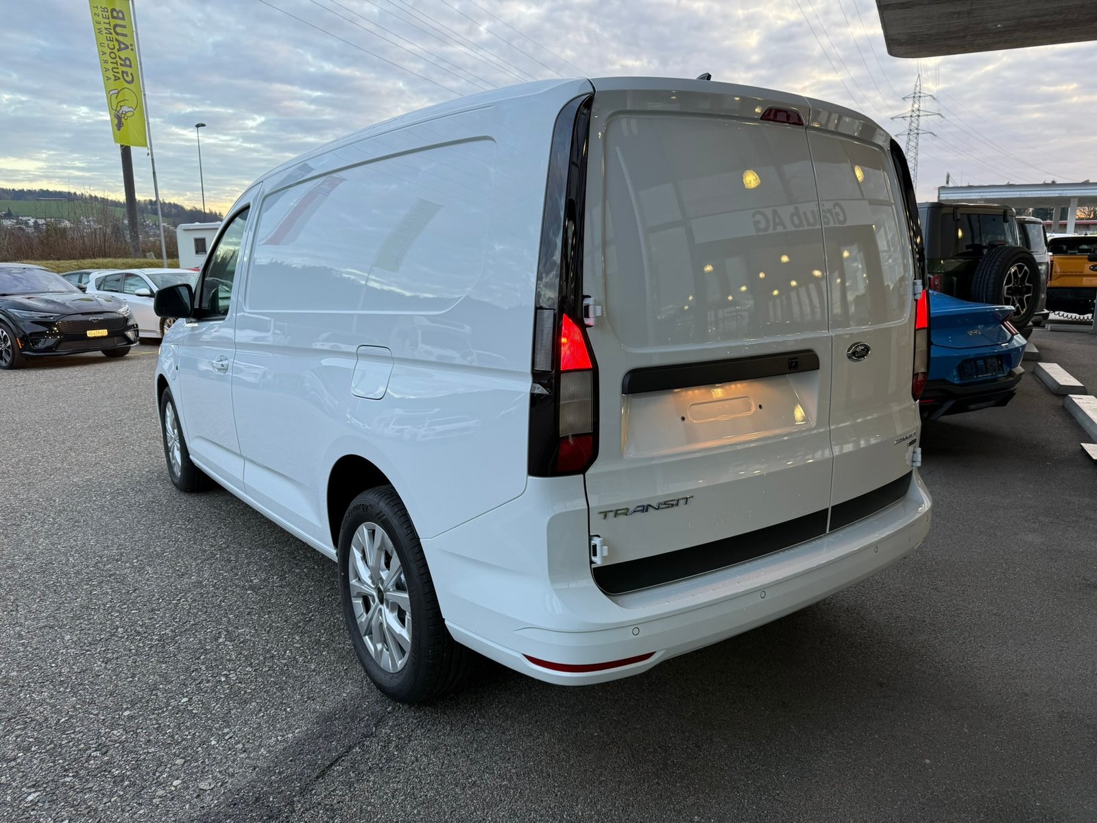 FORD Grand Transit Connect Kasten 1.5 EcoBoost PHEV Limited, Plug-in-Hybrid Benzina/Elettrica, Auto nuove, Automatico - 5