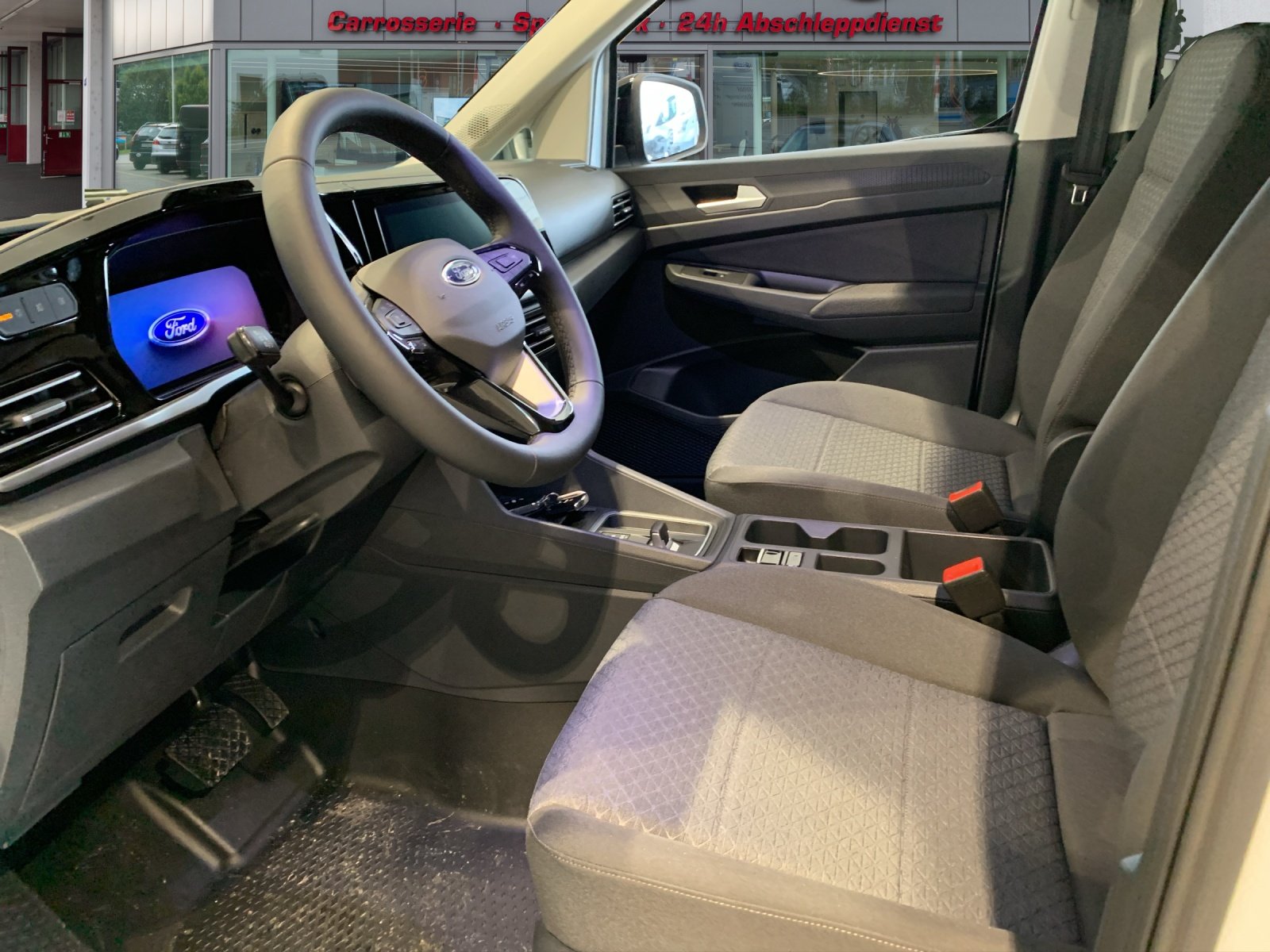 FORD Grand Transit Connect Kaw. 2.0 EcoBlue 122 Limited, Diesel, Neuwagen, Automatik - 7
