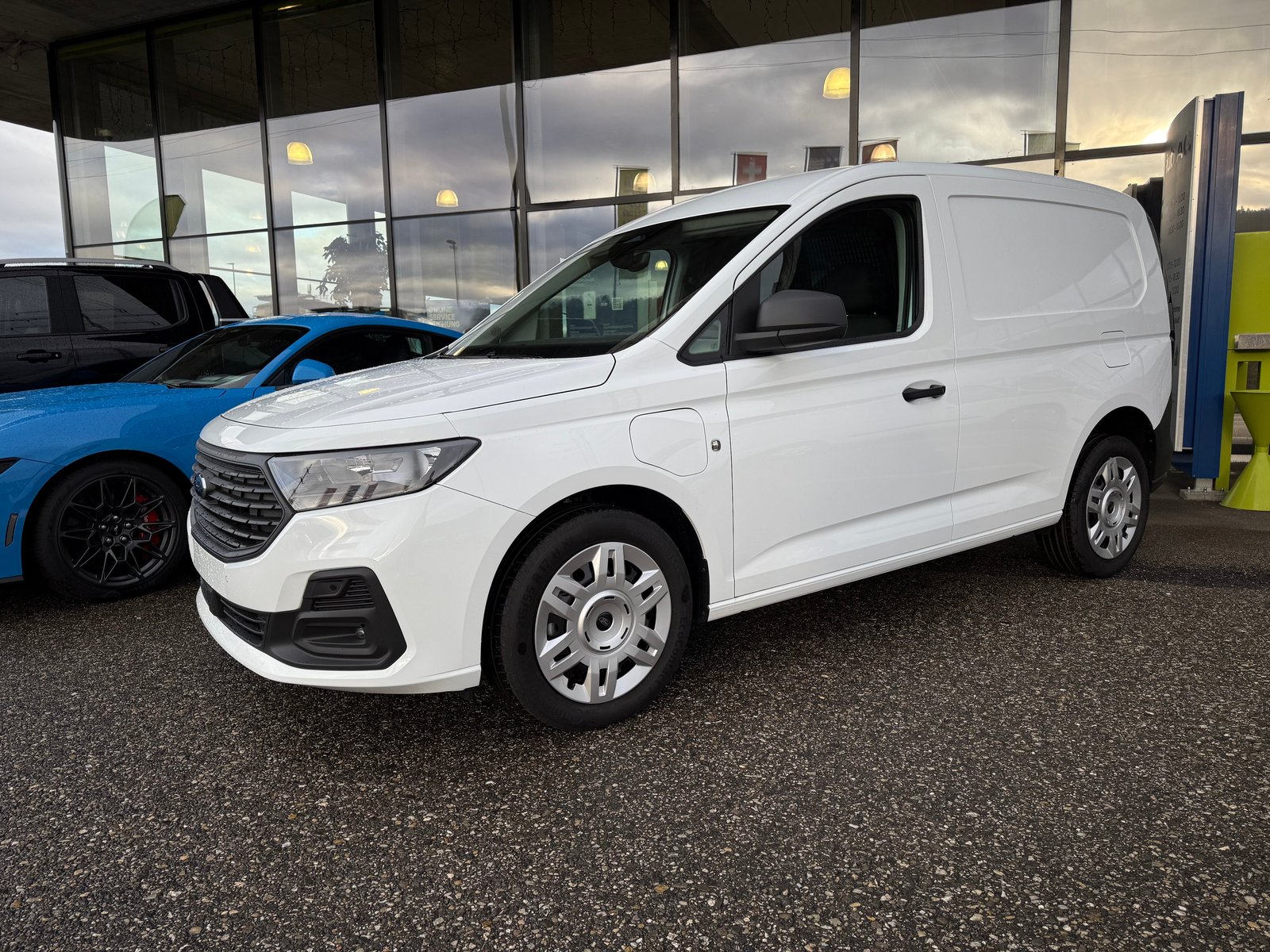 FORD Transit Connect Kasten 1.5 EcoBoost PHEV Trend, Hybride Rechargeable Essence/Électricité, Voiture nouvelle, Automatique - 4