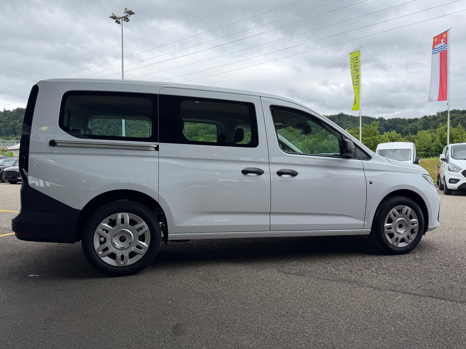 FORD Grand Transit Connect FlexCab 2.0 EcoBlue Trend, Diesel, Neuwagen, Handschaltung - 7