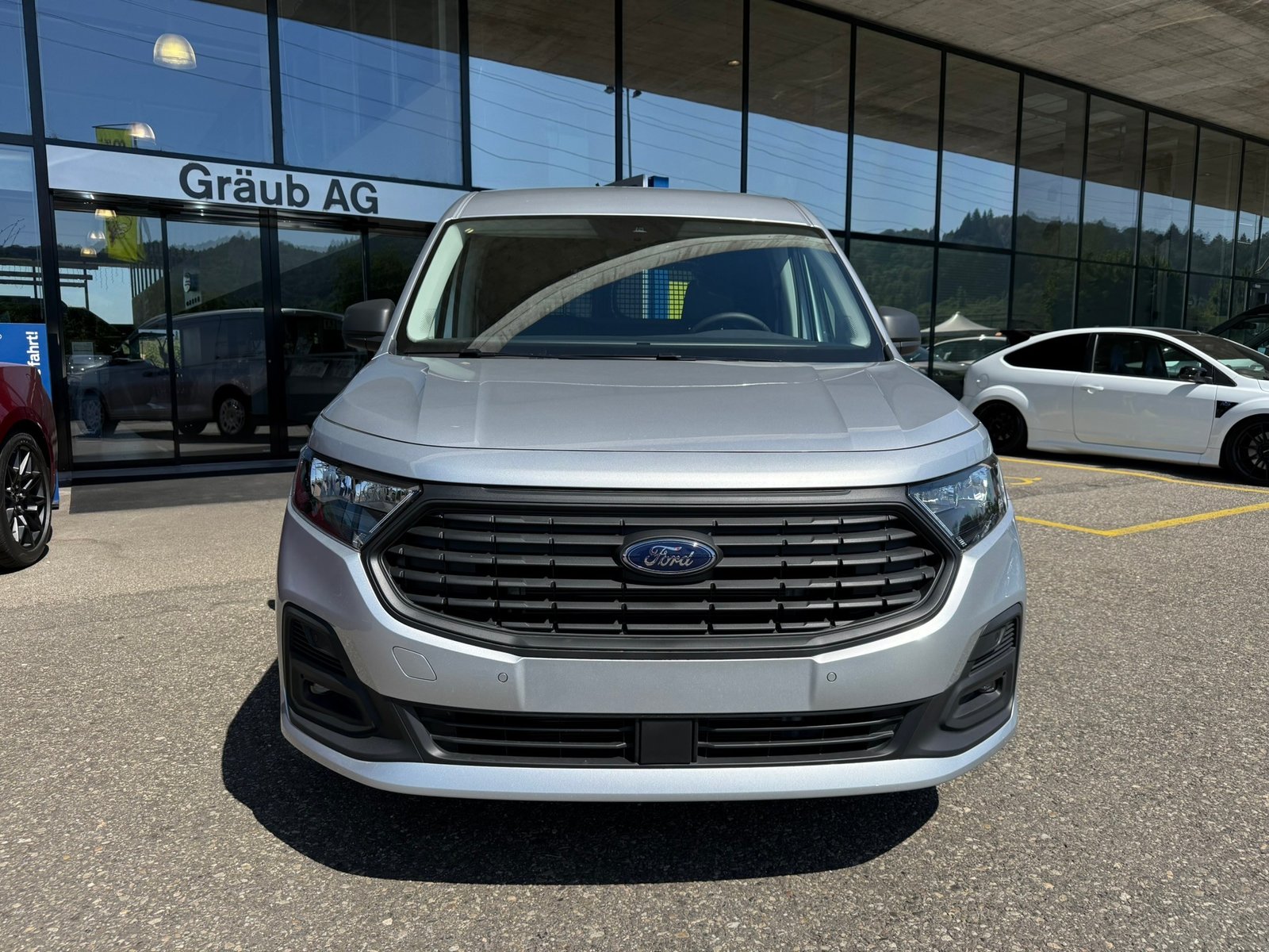 FORD Grand Transit Connect Kasten 1.5 EcoBoost PHEV Trend, Plug-in-Hybrid Petrol/Electric, New car, Automatic - 2