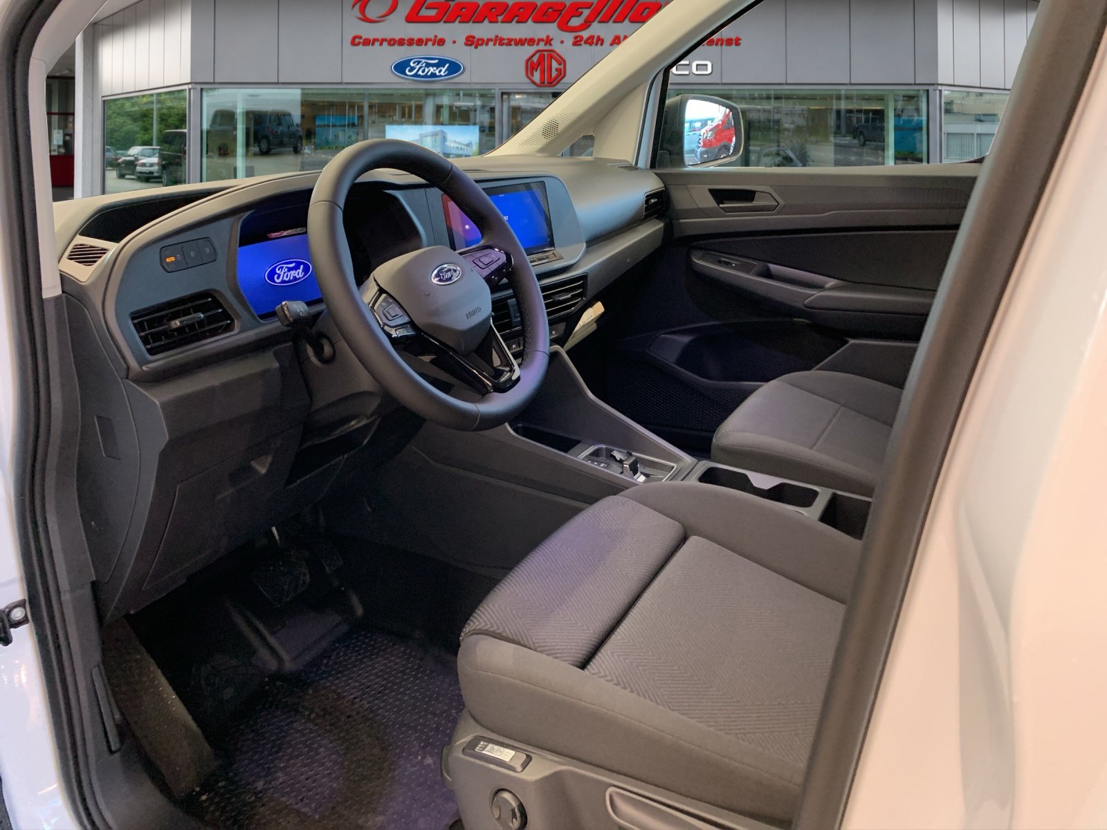 FORD Grand Transit Connect FlexCab 1.5 EcoBoost 150 Trend PHEV, Plug-in-Hybrid Petrol/Electric, New car, Automatic - 7