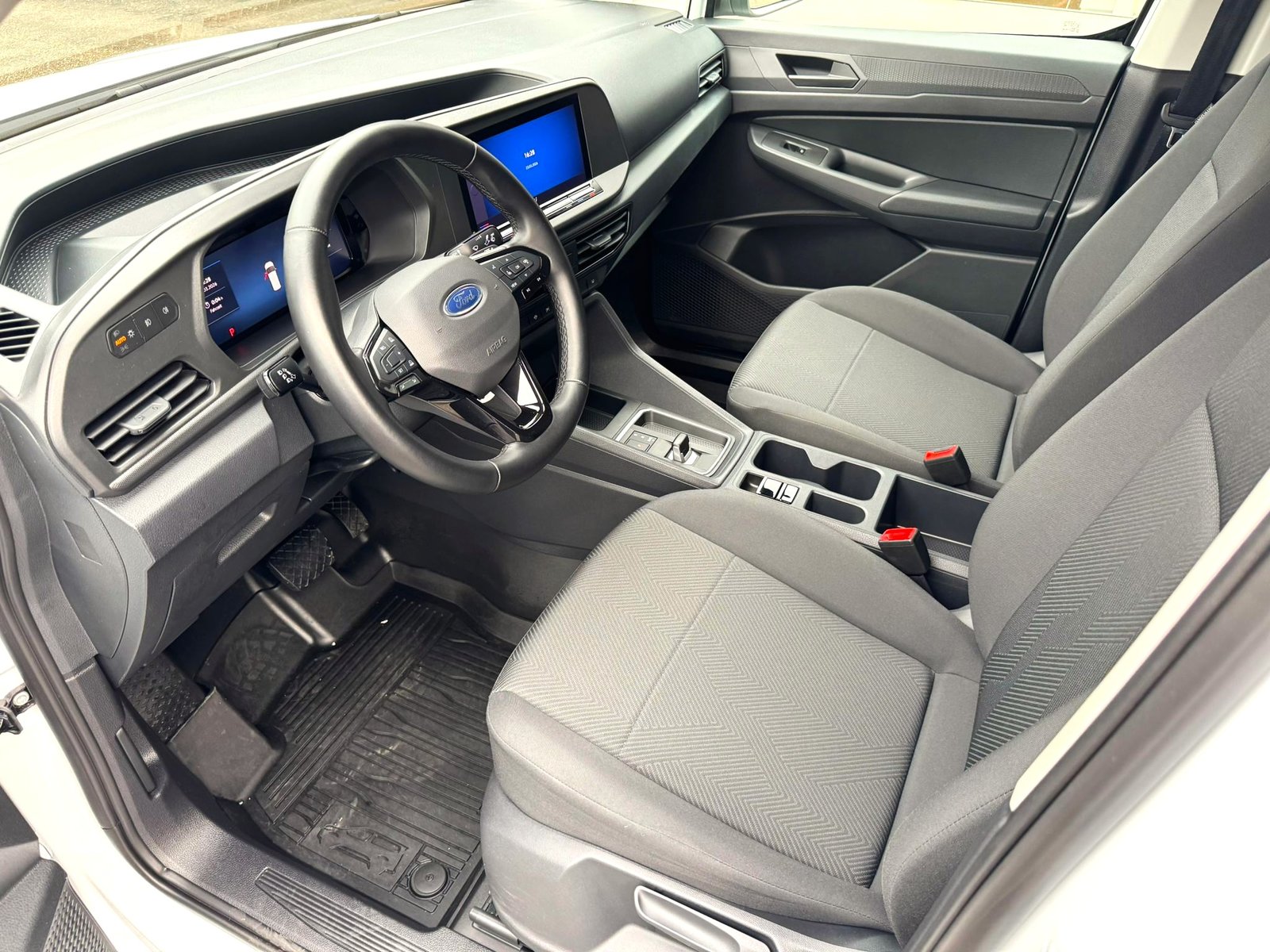 FORD Tra. Connect 2.0 Tre, Diesel, Occasioni / Usate, Automatico - 2