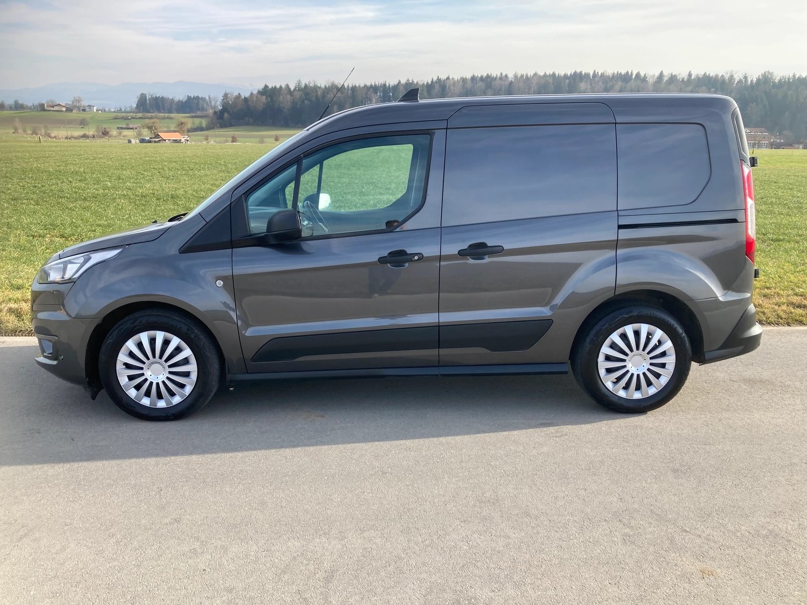FORD Transit Connect Van T220 1.5 EcoBlue Trend, Diesel, Occasion / Utilisé, Manuelle - 5