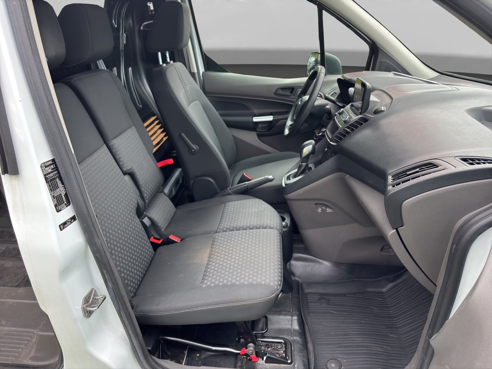 FORD Transit Connect Van T210 1.5 Eco Blue Ambiente A, Diesel, Occasion / Gebraucht, Automatik - 7