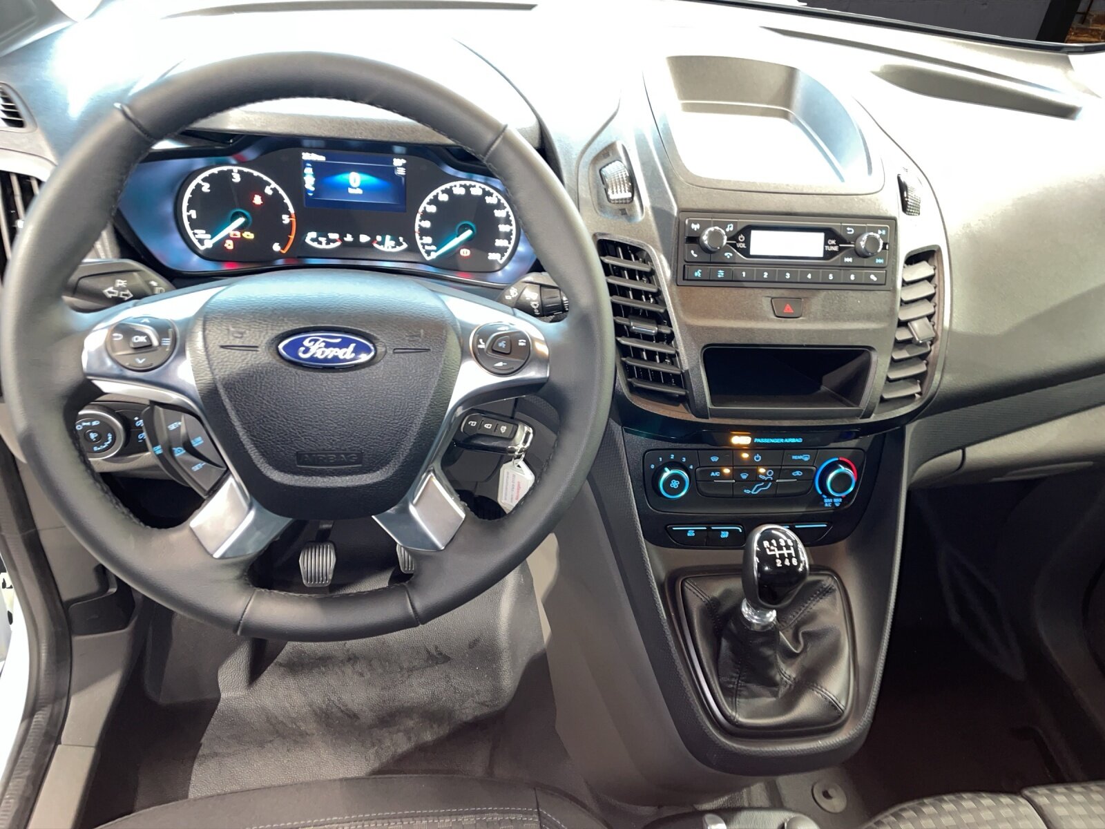 FORD Transit Connect Van 230 L2 (Langeversion) 1.5 TDCi  EcoBlue , Diesel, Occasion / Gebraucht, Handschaltung - 6
