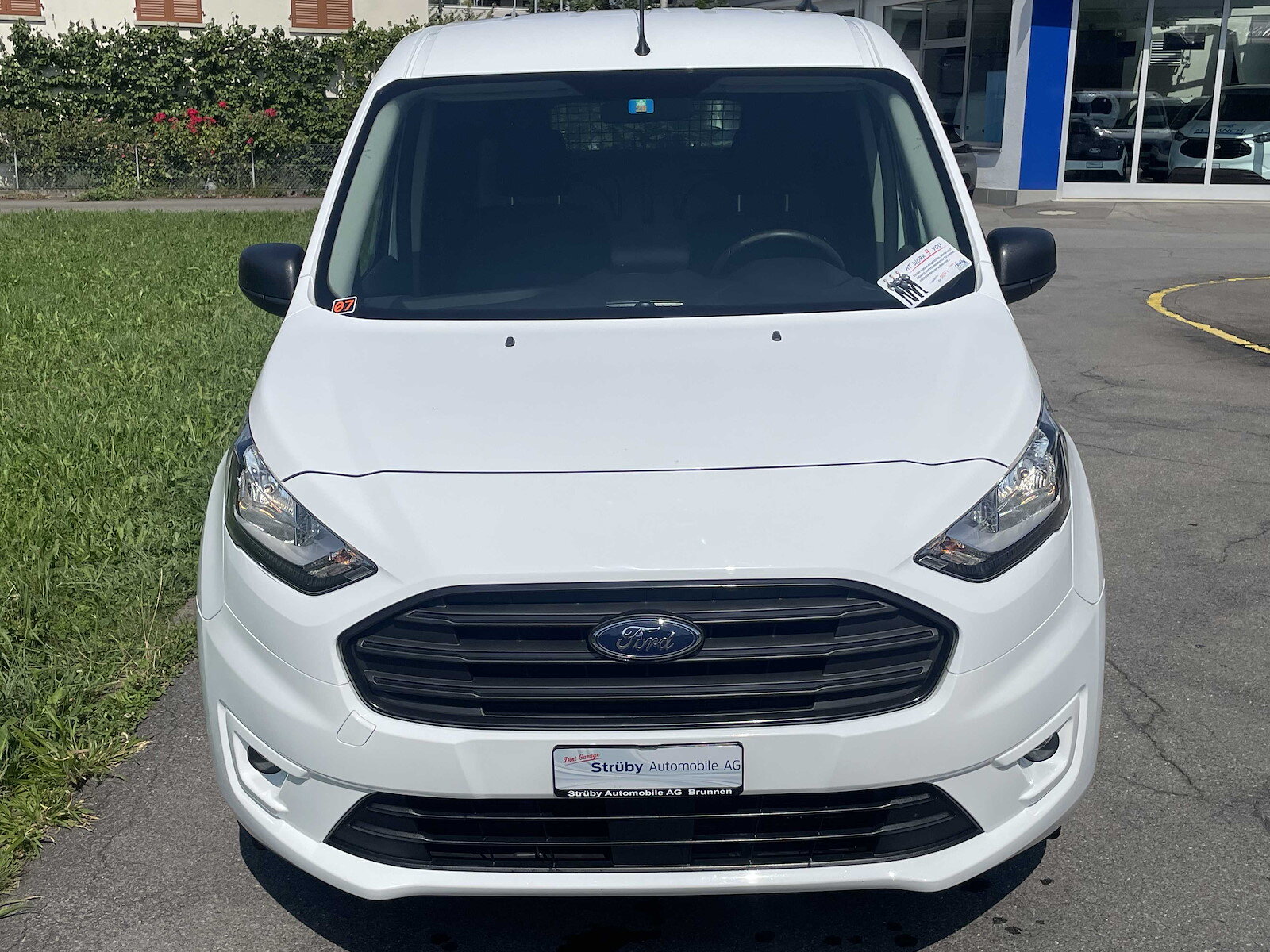 FORD Transit Connect Van 220 L2 1.0 EcoBoost 100PS Trend, Petrol, Second hand / Used, Manual - 2