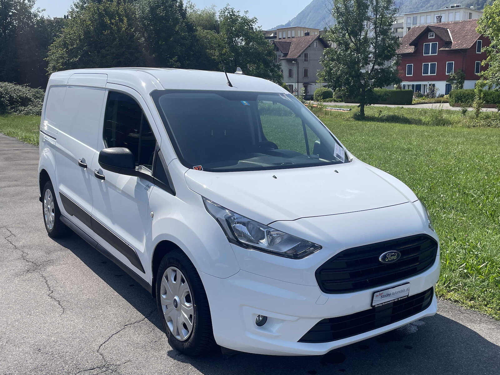 FORD Transit Connect Van 220 L2 1.0 EcoBoost 100PS Trend, Petrol, Second hand / Used, Manual - 3