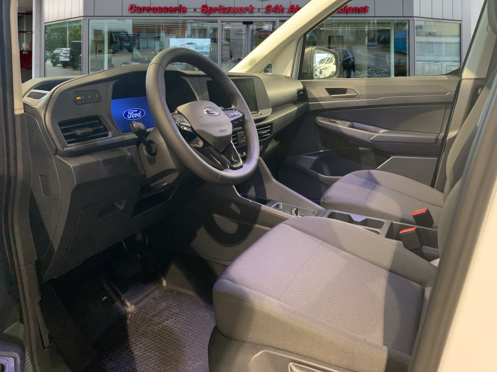FORD Grand Transit Connect 1.5 Trend PHEV, Plug-in-Hybrid Benzin/Elektro, Vorführwagen, Automatik - 7