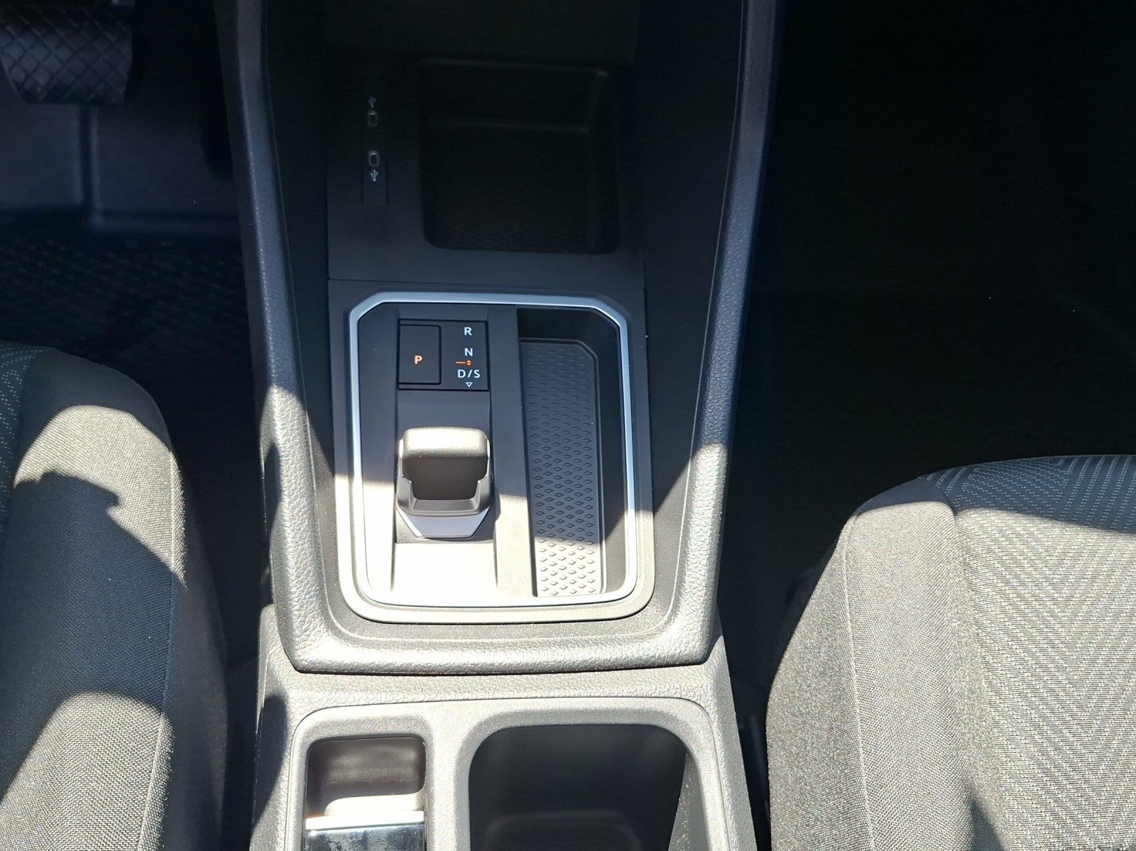 FORD Grand Transit Connect Kasten 2.0 EcoBlue Trend, Diesel, Auto dimostrativa, Automatico - 7