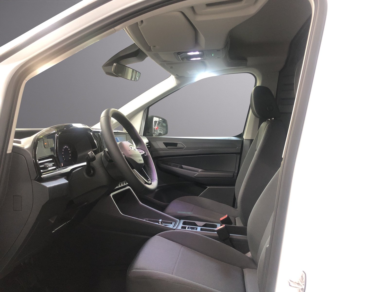 FORD Grand Transit Connect fourg. 1, Plug-in-Hybrid Benzin/Elektro, Vorführwagen, Automatik - 5