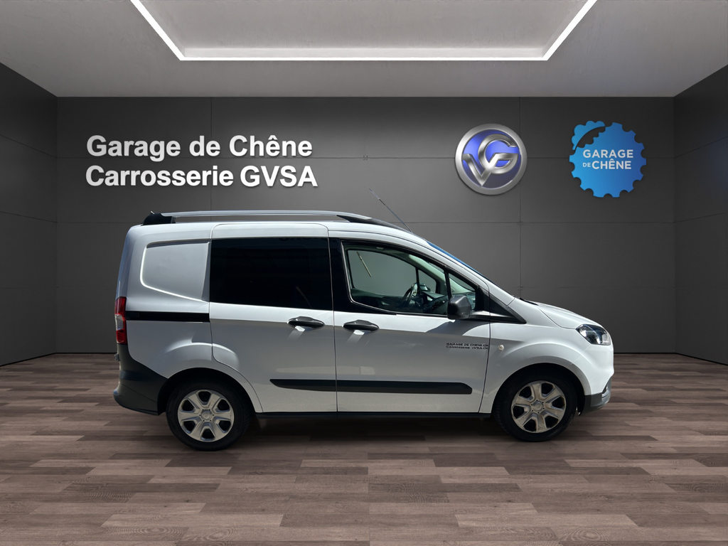 FORD Transit Courier Van 1.0 EcoB Trend, Essence, Occasion / Utilisé, Manuelle - 2