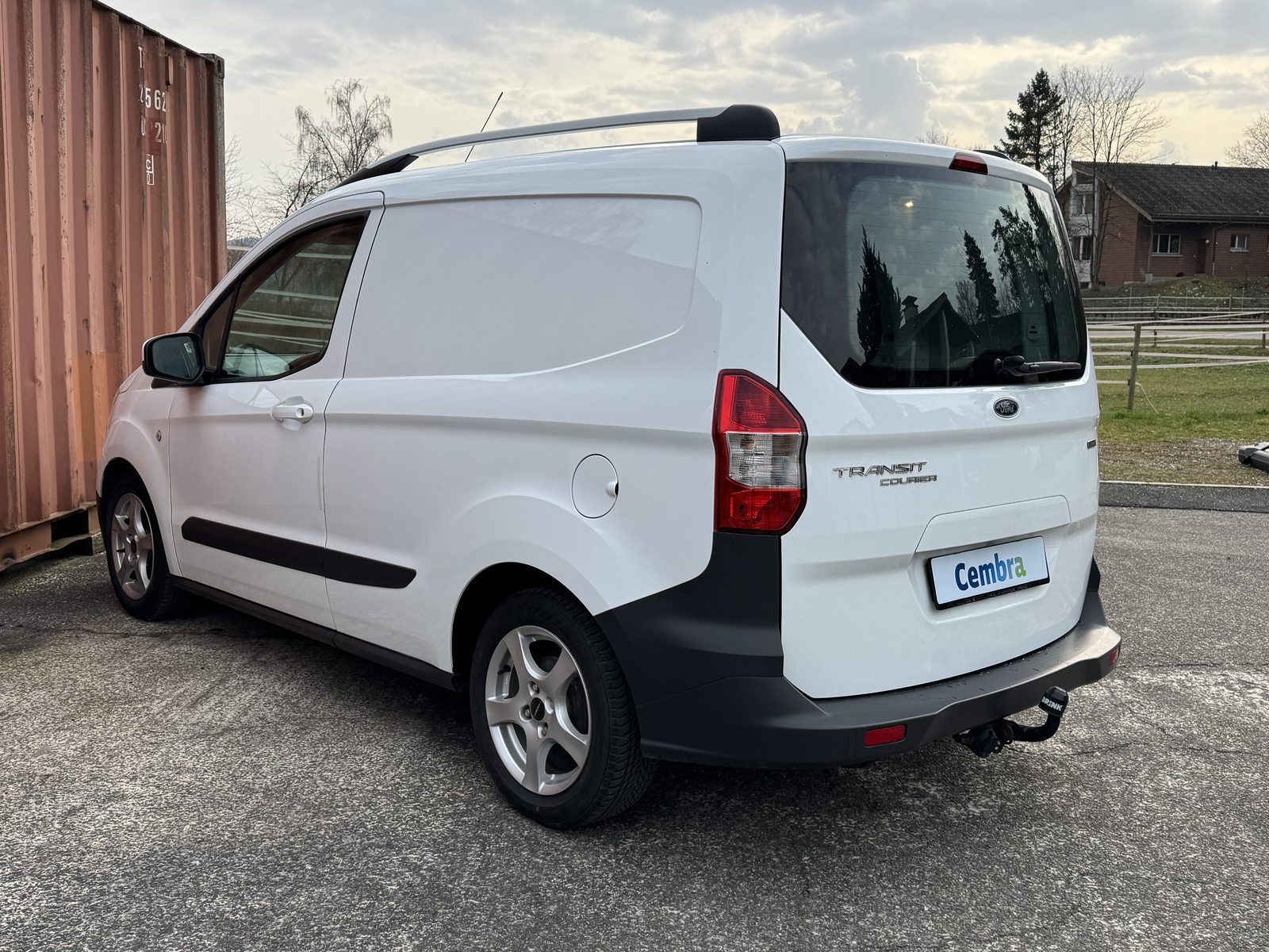 FORD Transit Courier Van 1.0 EcoB Trend, Benzin, Occasion / Gebraucht, Handschaltung - 4
