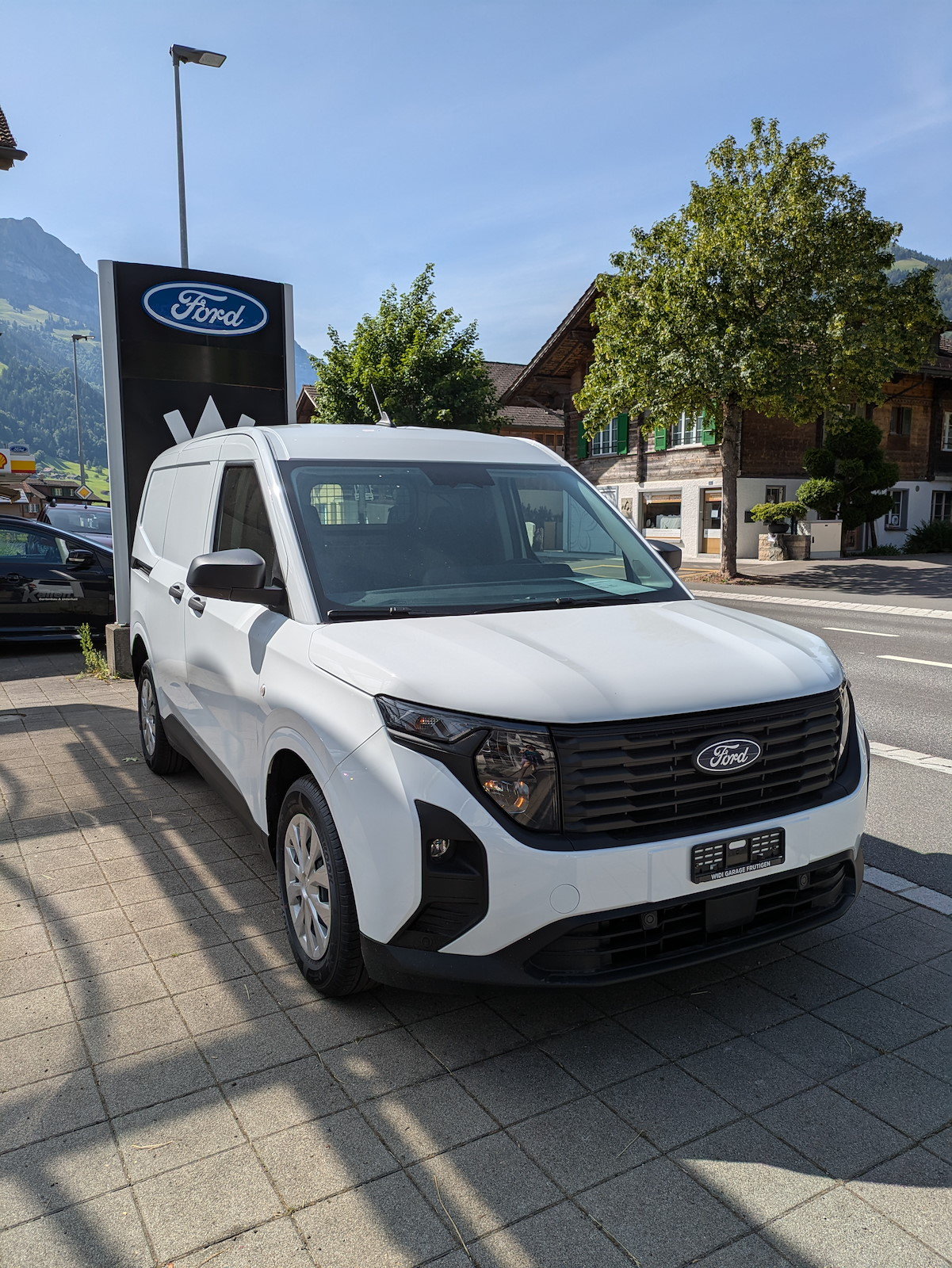 FORD Transit Courier Van 1.0 EcoBoost Trend