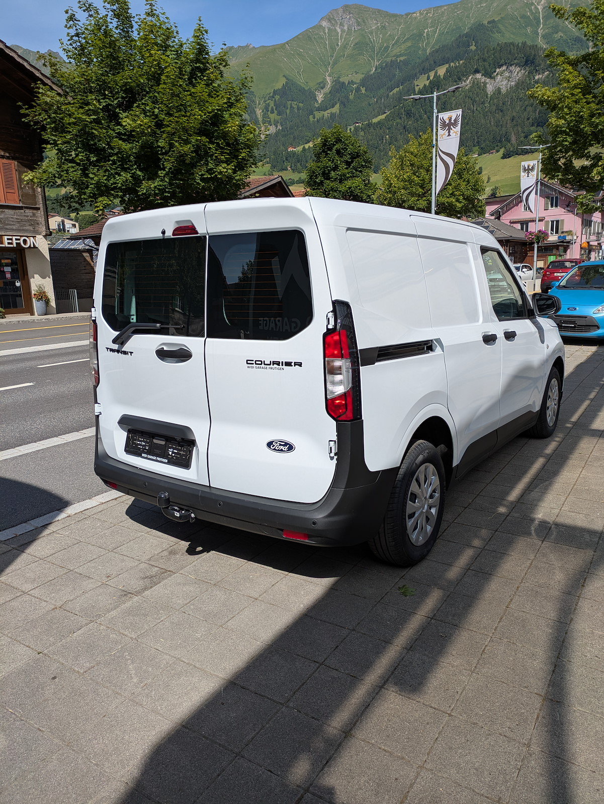 FORD Transit Courier Van 1.0 EcoBoost Trend, Essence, Voiture nouvelle, Manuelle - 7