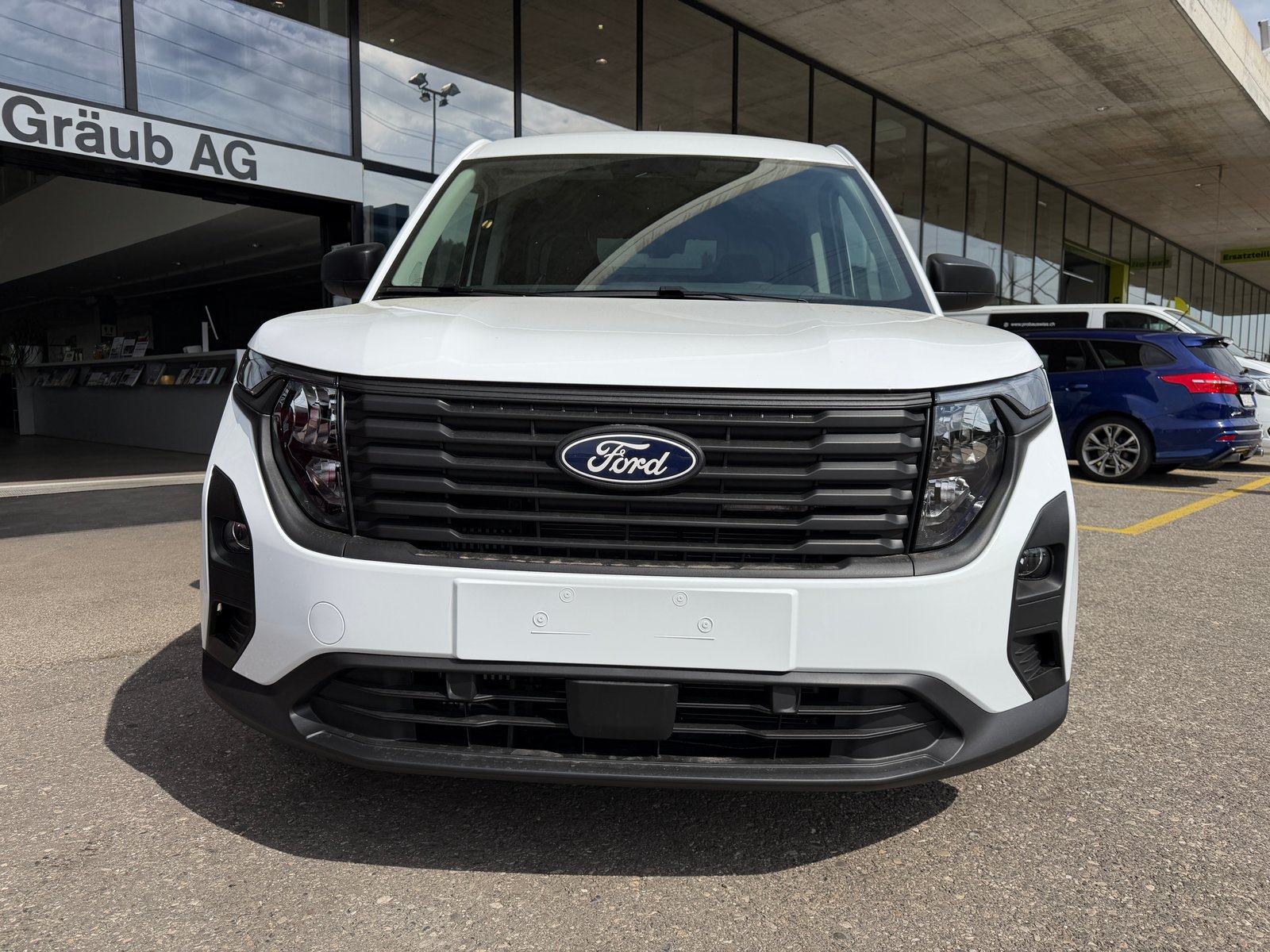 FORD Transit Courier Van 1.0 EcoBoost Trend Automat, Essence, Voiture nouvelle, Automatique - 2