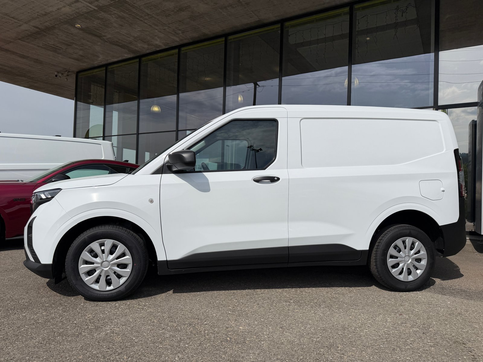 FORD Transit Courier Van 1.0 EcoBoost Trend Automat, Petrol, New car, Automatic - 5