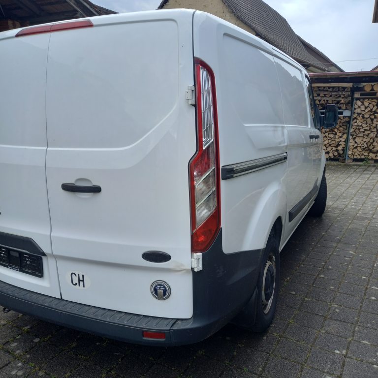 FORD TRANSIT CUSTOM 2.2 TDCi 100 Ambiente, Diesel, Second hand / Used, Manual - 5