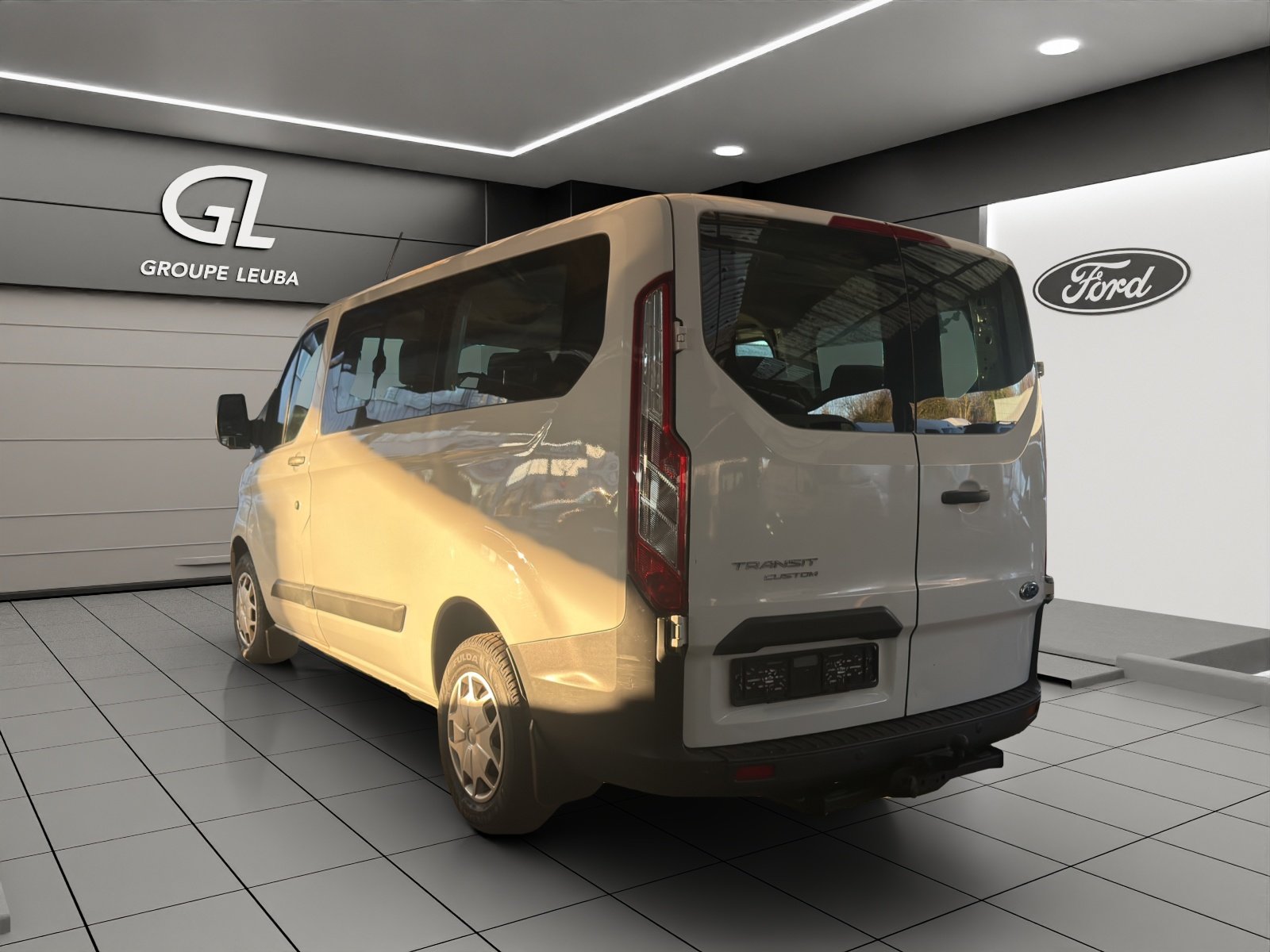 FORD Transit Custom 310 L1H1 Trend, Diesel, Second hand / Used, Manual - 4