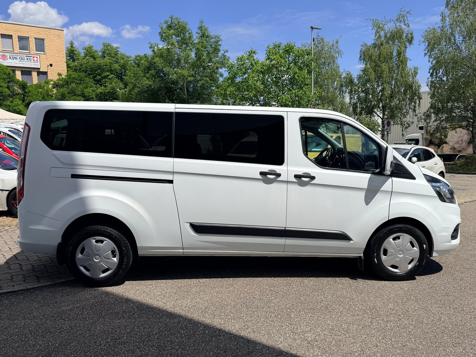 FORD Transit Custom 320 L2H1 Trend, Diesel, Occasion / Gebraucht, Handschaltung - 2