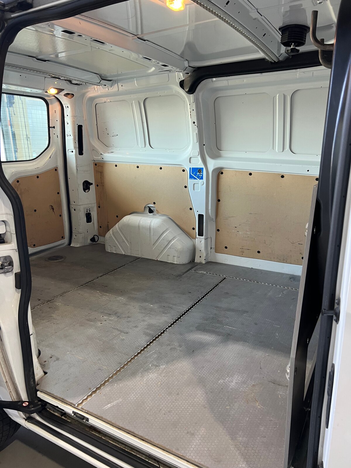FORD Transit Custom 320 L1H1 Ambiente**Top Zustand, Frisch ab MF, Diesel, Occasion / Utilisé, Manuelle - 7