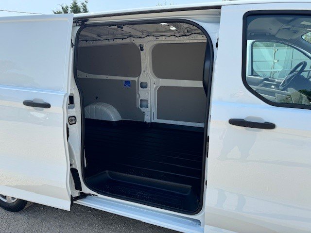 FORD L1H1 320 4x4 170Ps Automat mit WIR Anteil Fr. 10'000.-- und , Diesel, Auto nuove, Automatico - 2
