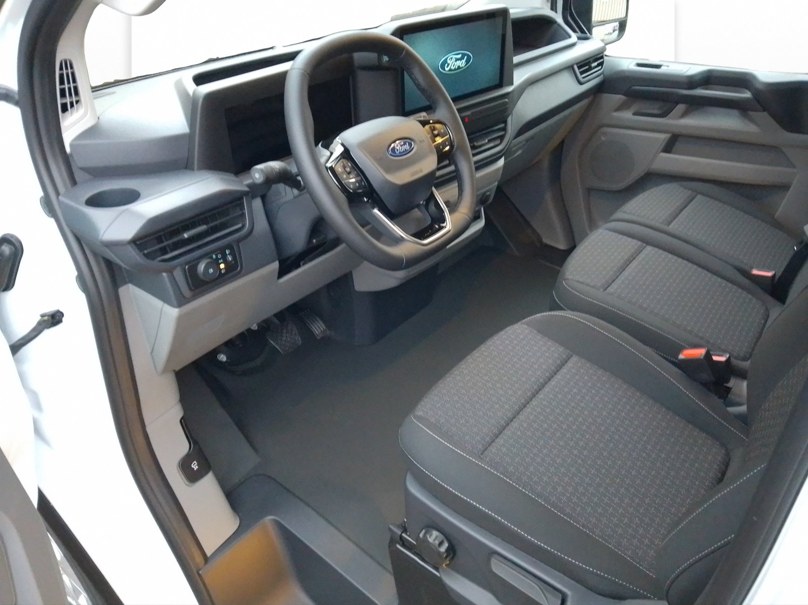 FORD Transit Custom Van 320 L2 2.0 EcoBlue 136 Trend, Diesel, New car, Automatic - 6