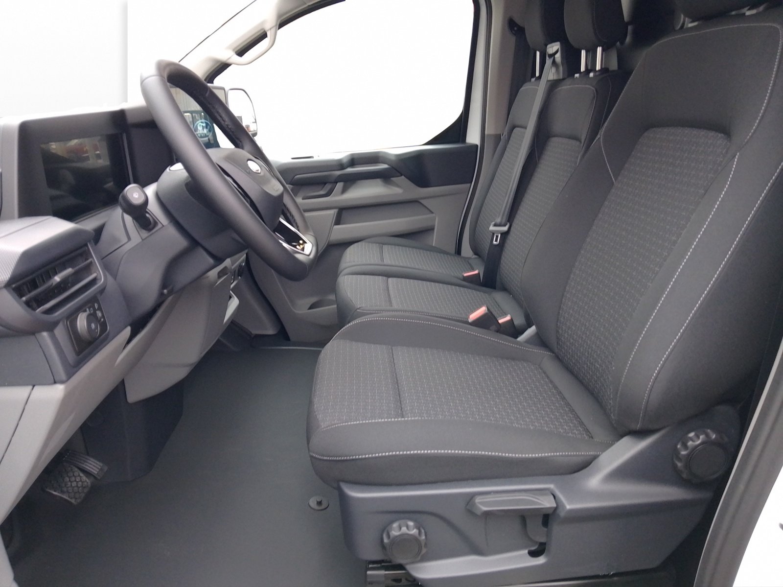 FORD Transit Custom Van 320 L1 2.0 EcoBlue 136 Trend, Diesel, Auto nuove, Automatico - 6
