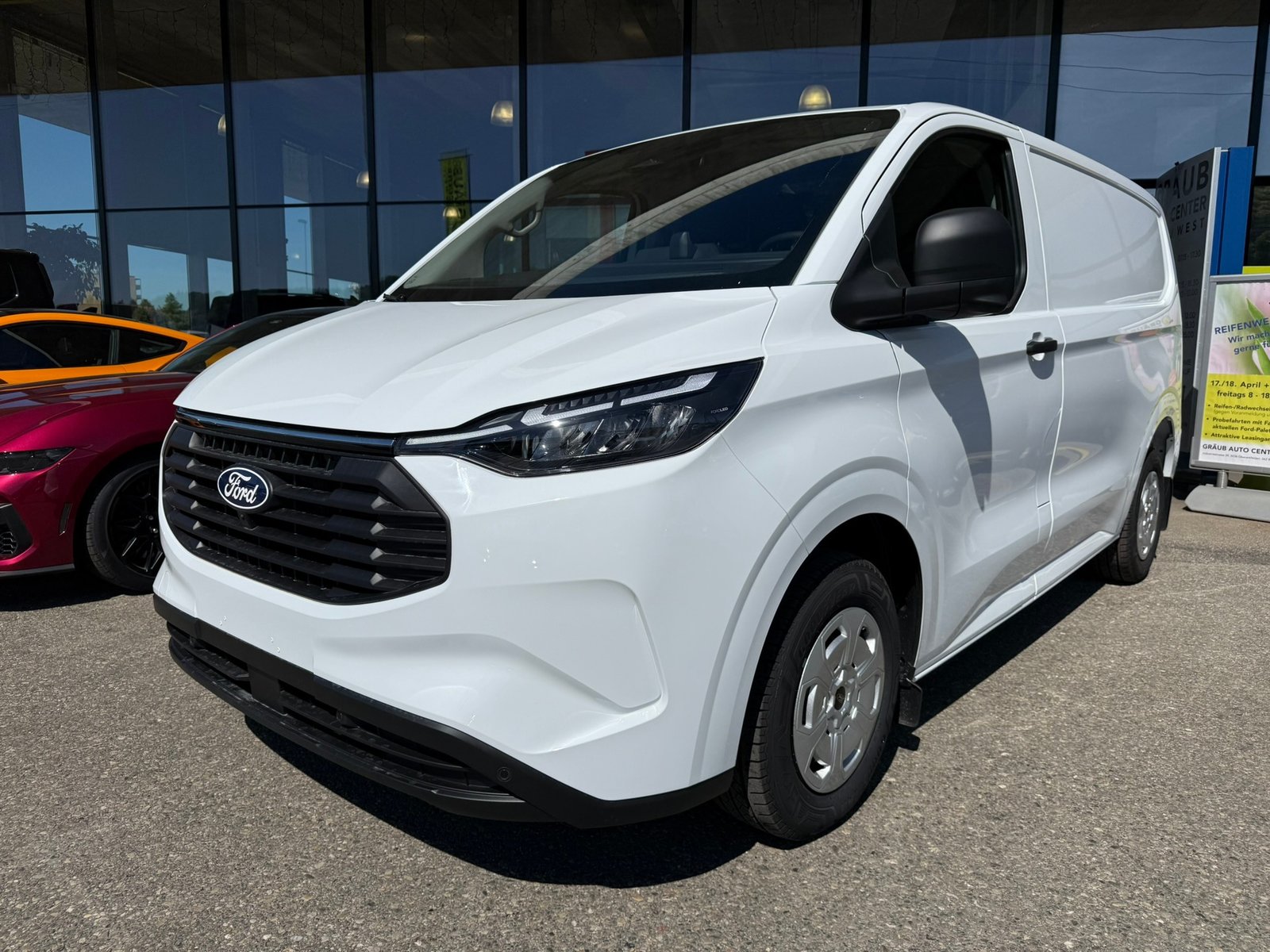 FORD Transit Custom Van PHEV 320 L1H1 Trend Automat