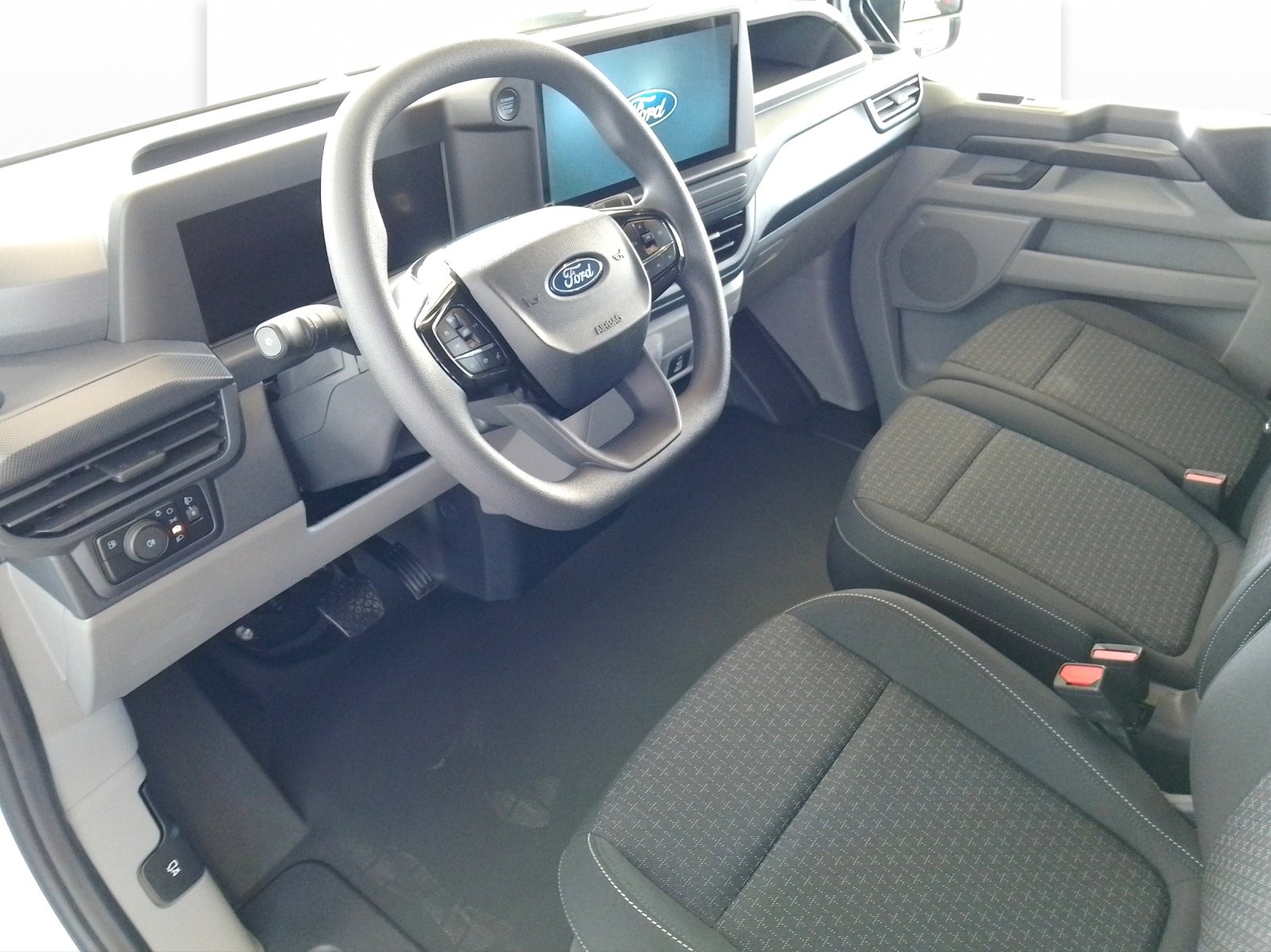 FORD Transit Custom Van 320 L1 2.5 Duratec 233 Trend PHEV, Plug-in-Hybrid Benzin/Elektro, Neuwagen, Automatik - 5