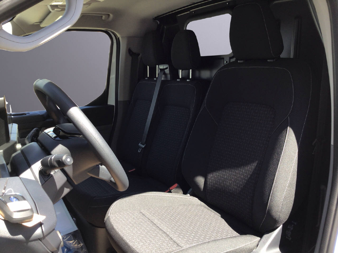 FORD Transit Custom Van 320 L1 2.5 PVEV 233 PS Trend PHEV, Plug-in-Hybrid Benzina/Elettrica, Auto nuove, Automatico - 5