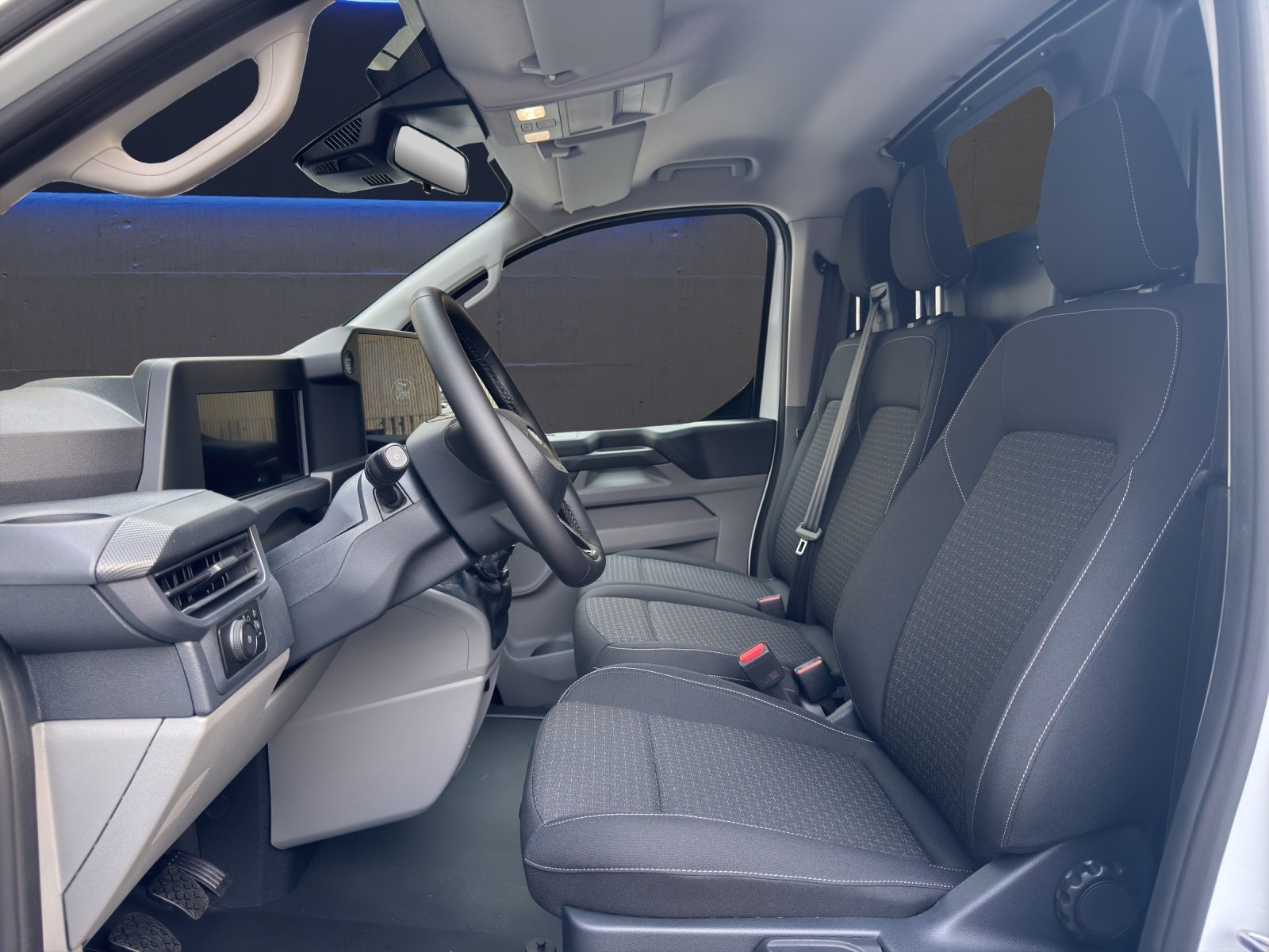 FORD Transit Custom Van 280 L1 2.0 EcoBlue 136PS Trend, Diesel, New car, Manual - 7