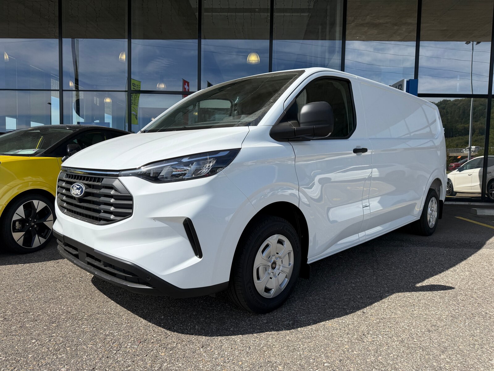 FORD Transit Custom Van 320 L2H1 Trend Automat