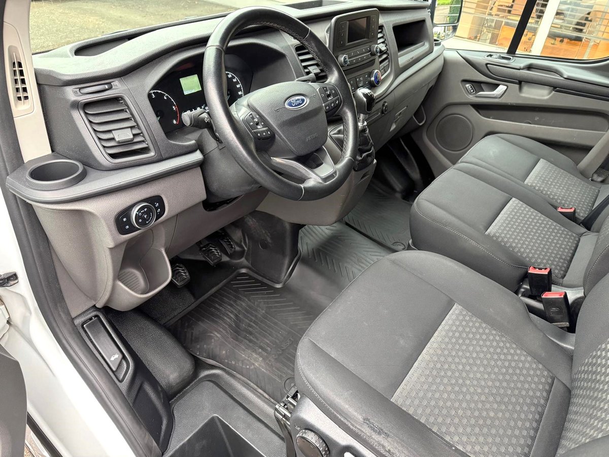 FORD Transit Cust 280 L1 Trend, Diesel, Occasion / Utilisé, Manuelle - 2