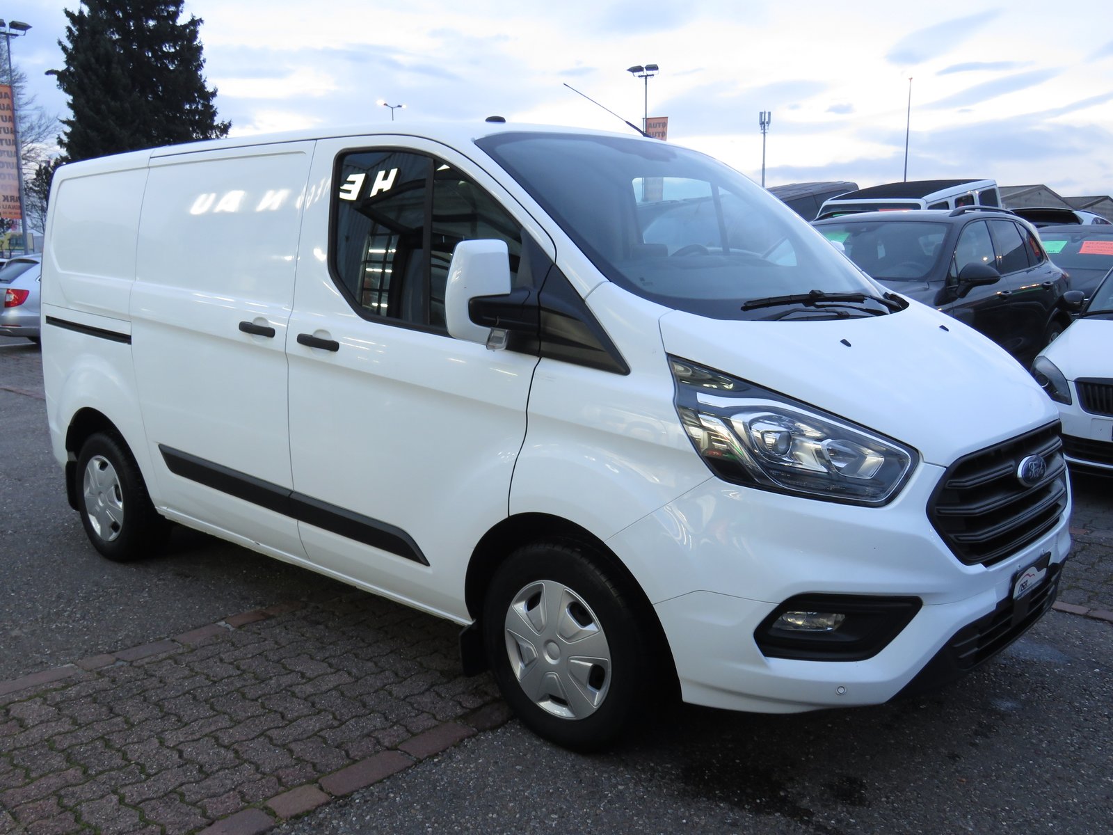FORD Transit Custom Van 300 L1H1 Trend, Diesel, Occasion / Gebraucht, Handschaltung - 4