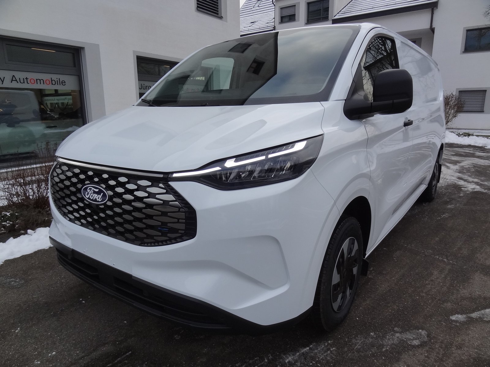 FORD Transit Custom Van 340 L2H1 65kWh Trend