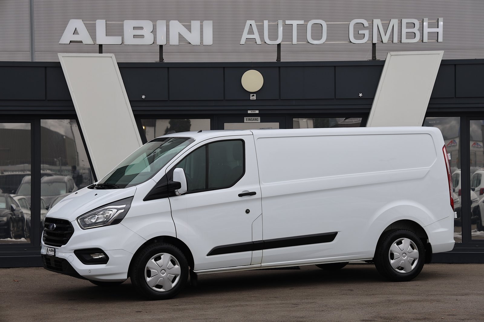 FORD Transit Custom Van 320 L2H1 Trend