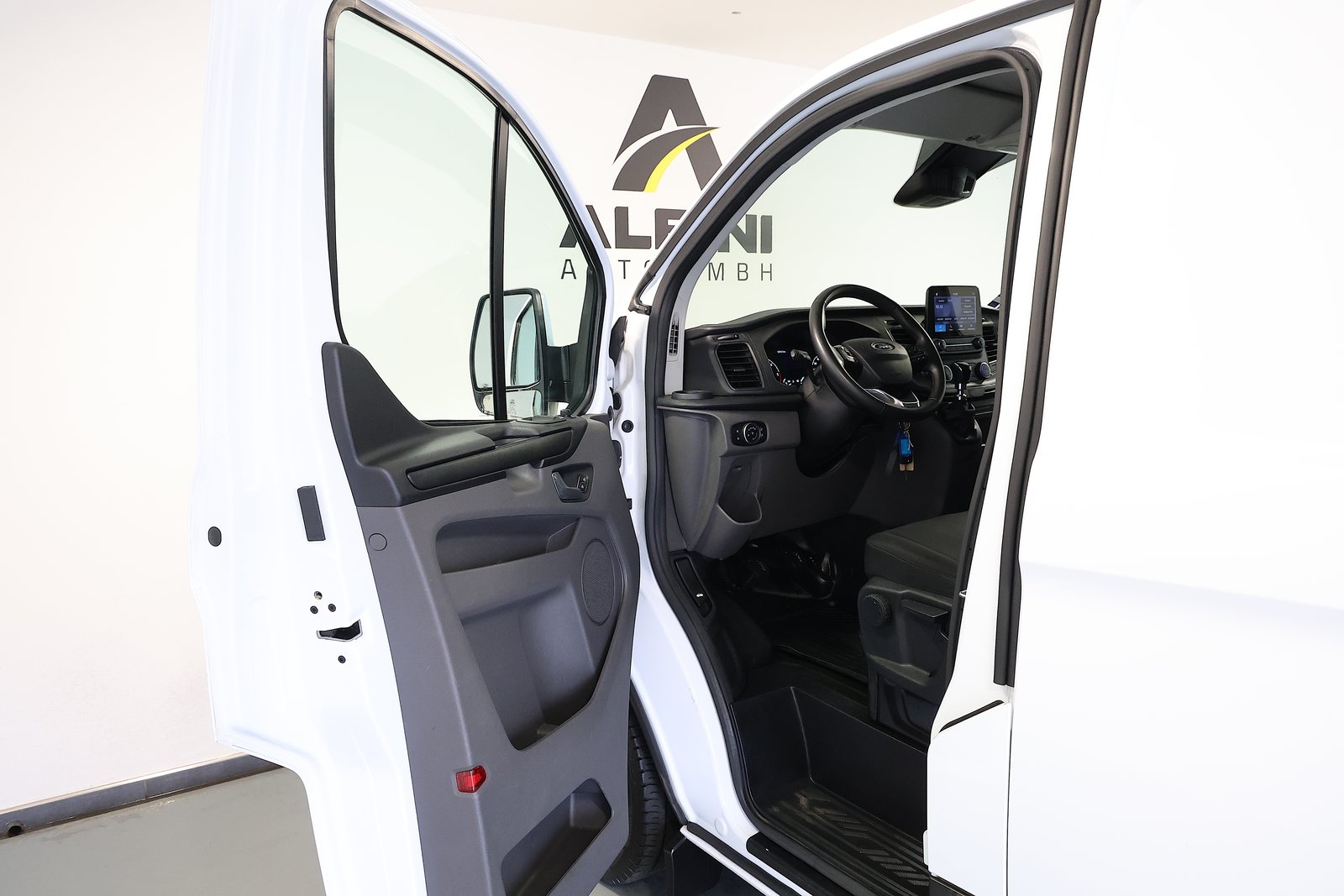 FORD Transit Custom Van 320 L2H1 Trend, Diesel, Occasion / Utilisé, Manuelle - 5