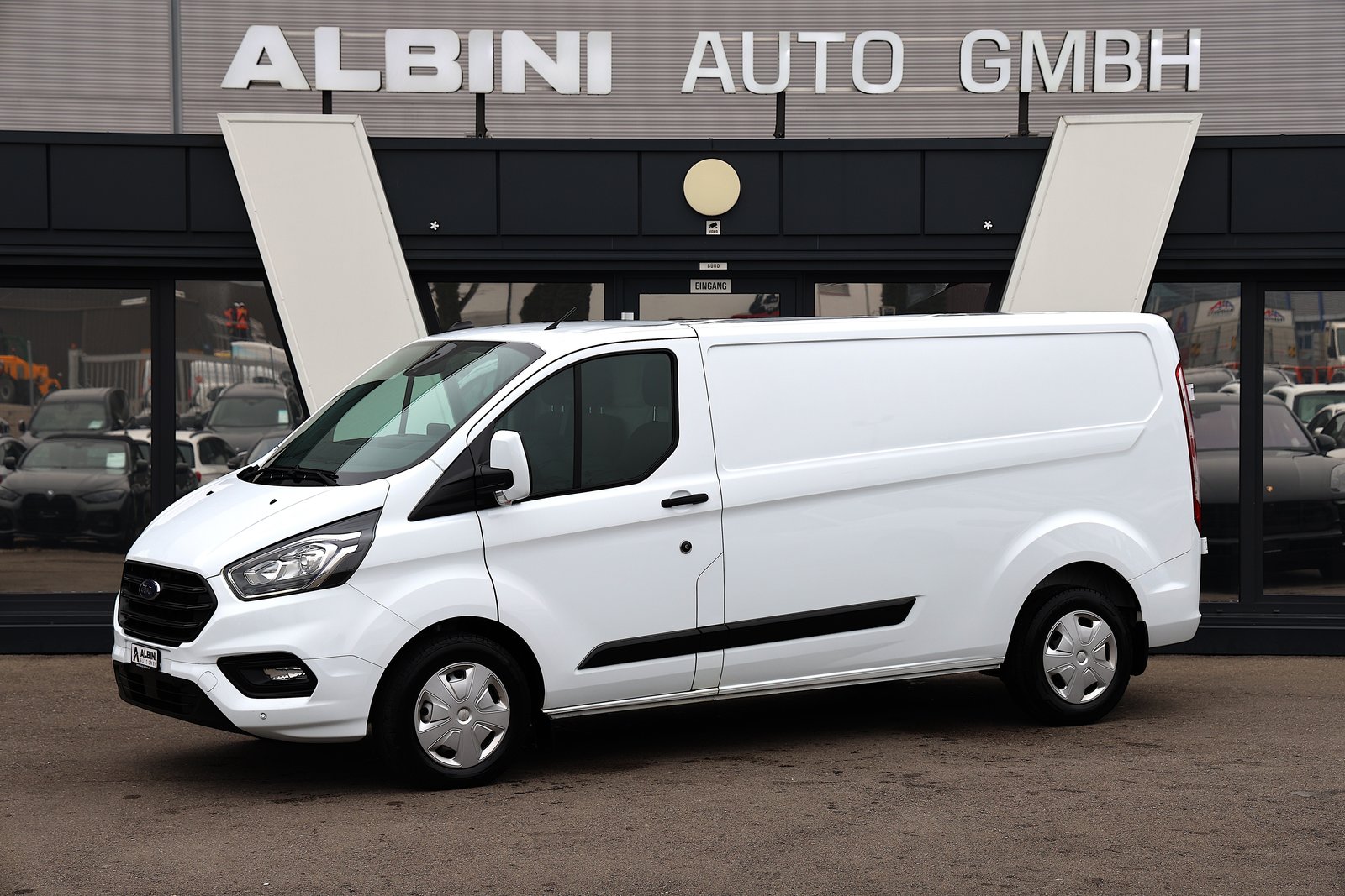 FORD Transit Custom Van 320 L2H1 Trend