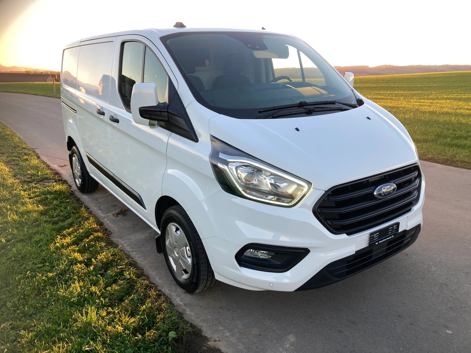FORD Transit Custom Van 300 L1H1 Trend **mit Anhängerkupplu, Diesel, Occasion / Gebraucht, Handschaltung - 2
