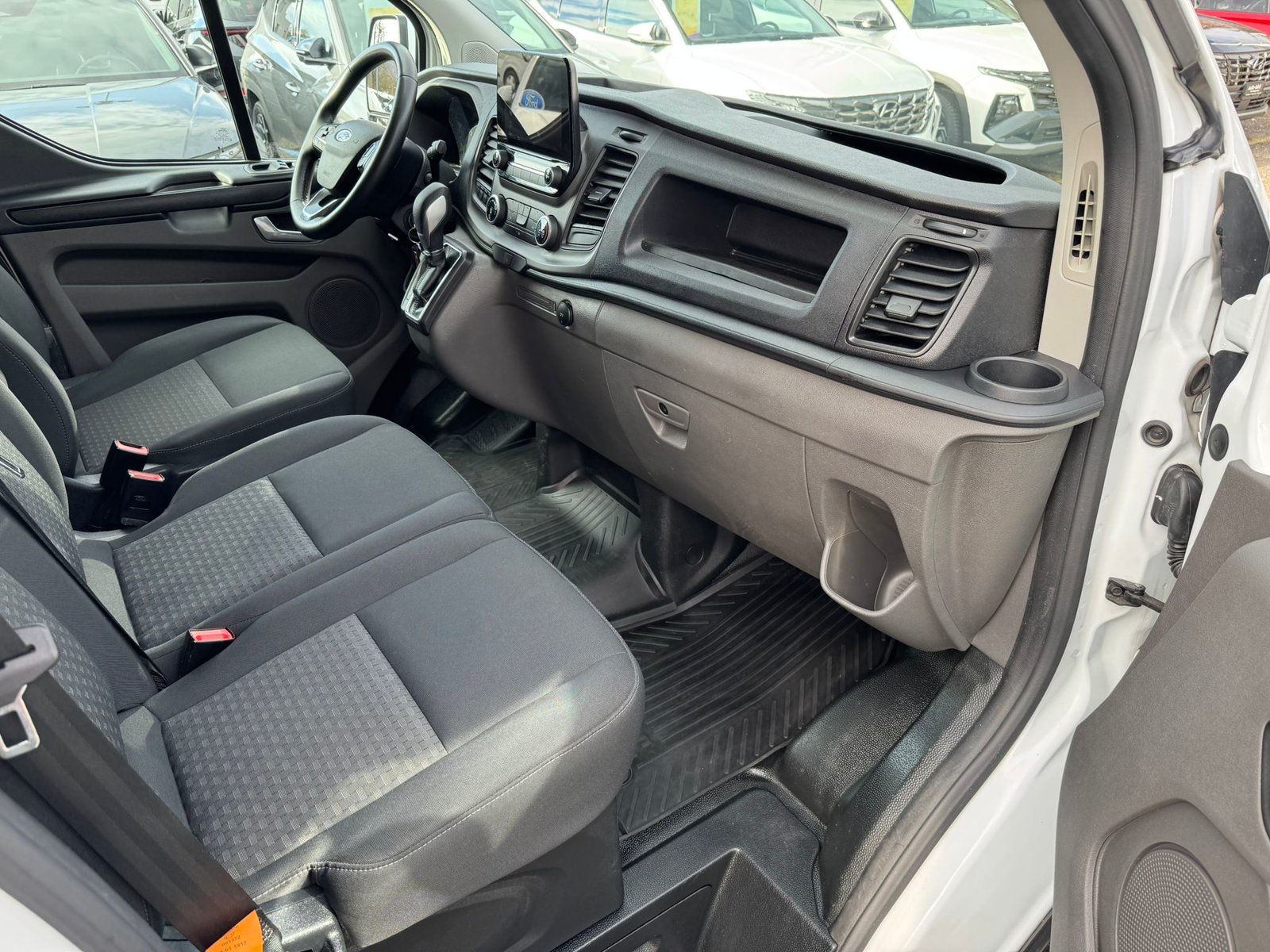 FORD Transit Cust 340 L2 Tre A, Diesel, Occasion / Gebraucht, Automatik - 5