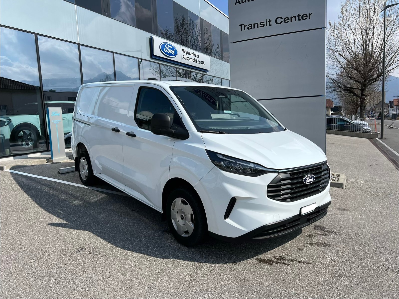 FORD Transit Custom Van 300 L1H1 Trend